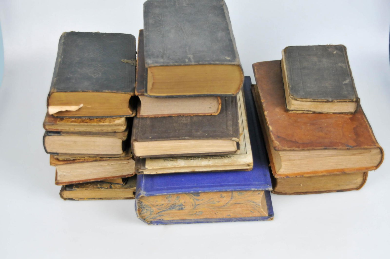 ANTIQUE 19TH CENTURY CHRISTIAN RELIGIOUS BIBLE 17 BOOK LOT (1 of 7)