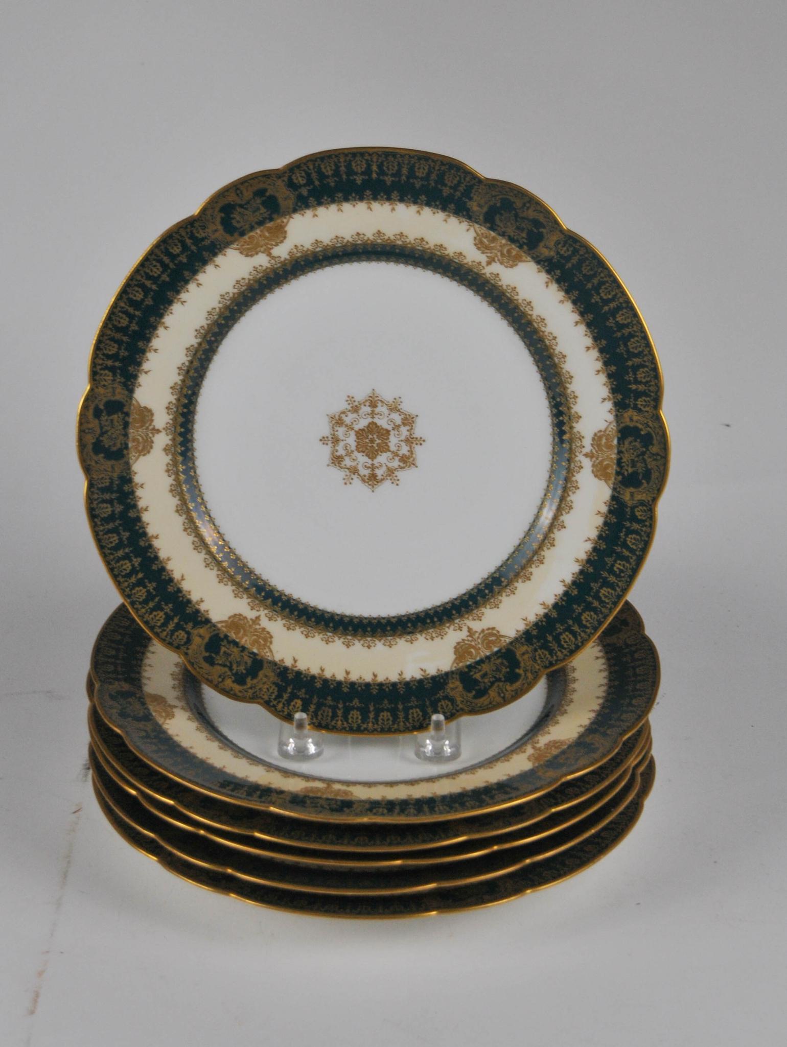 Six Haviland Limoges Plates With Green & Gilt. (1 of 3)