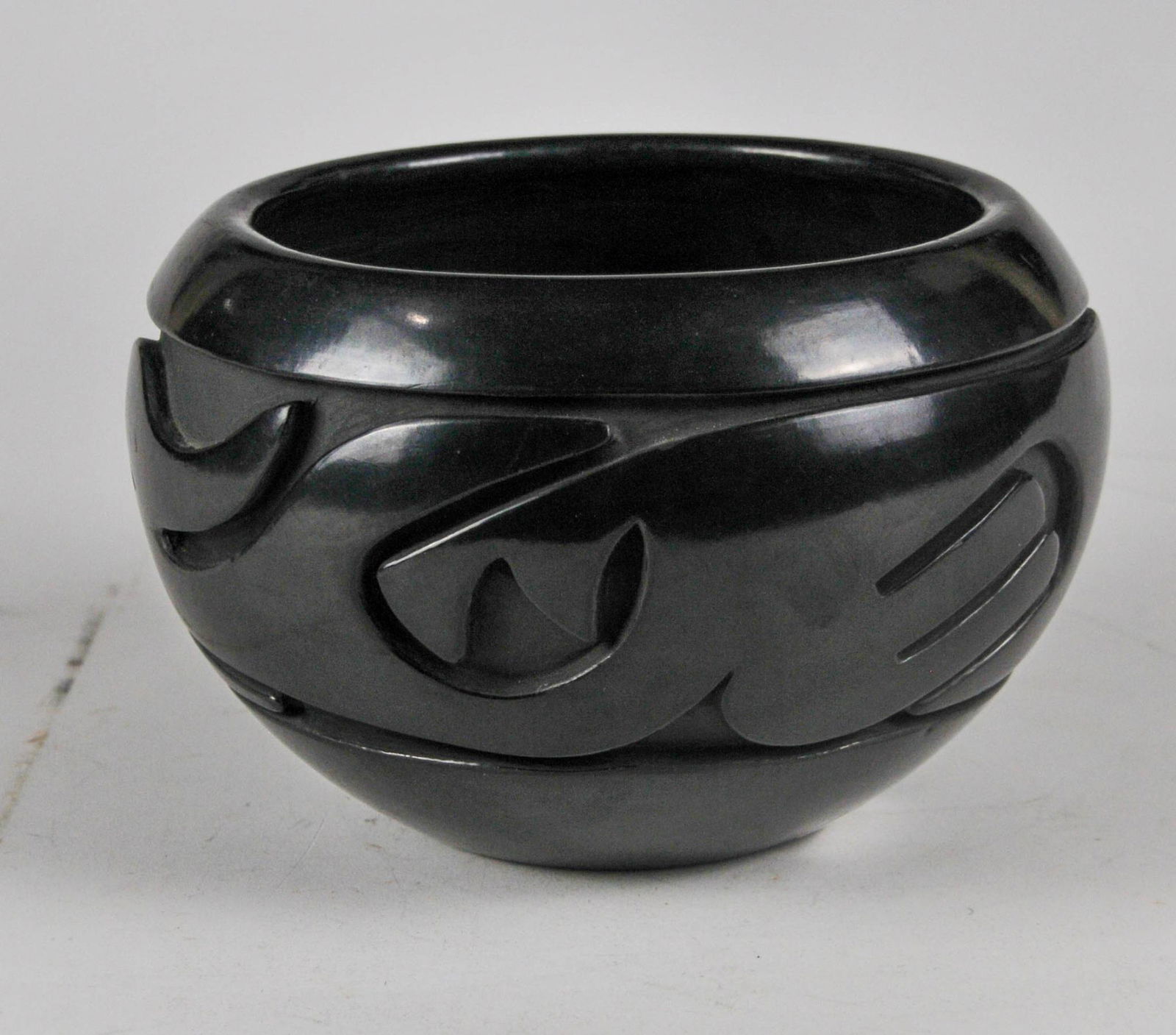 Stella Chavarria Santa Clara Pueblo Pottery Pot. (1 of 2)