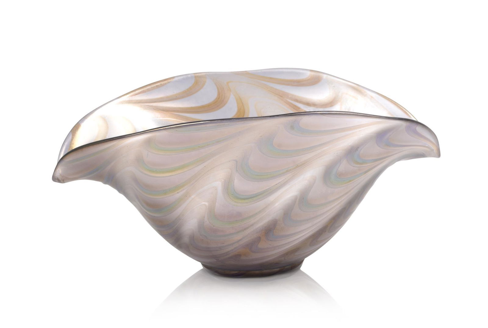 Loetz "Creta mit Festoons" Glass Bowl. (1 of 4)