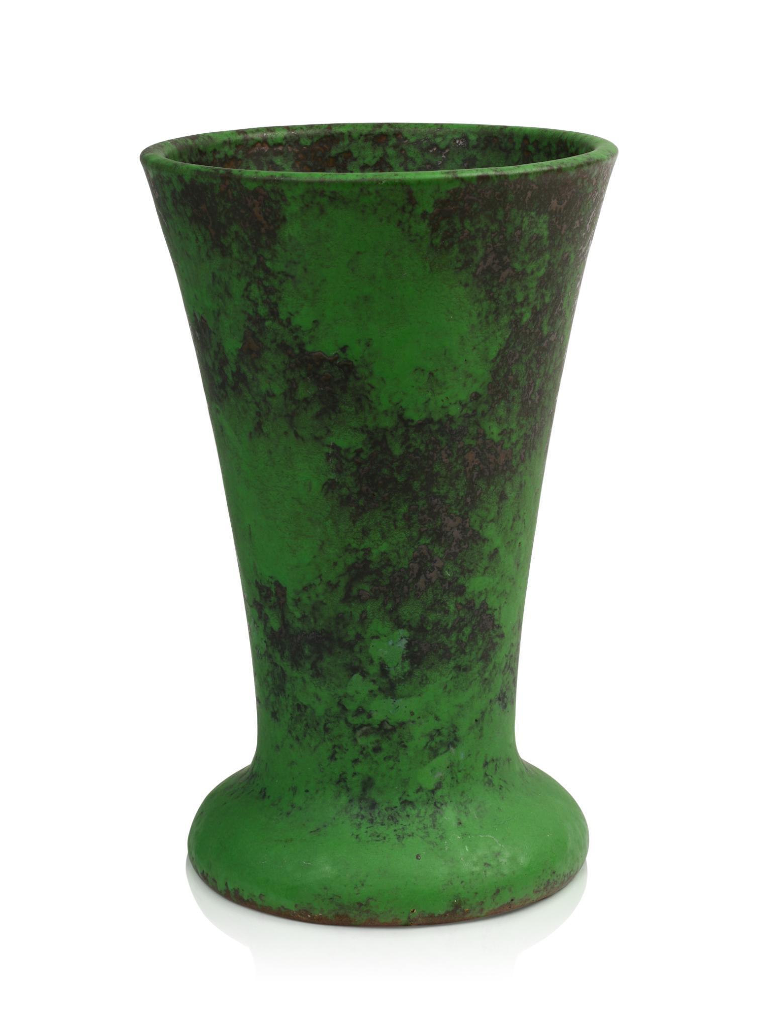Large Weller Coppertone Vase. (1 of 3)