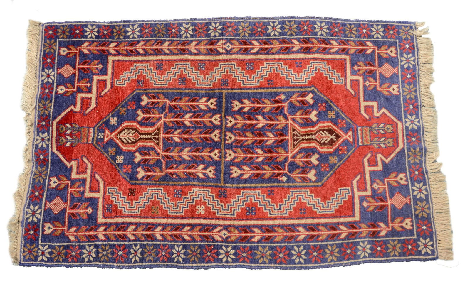 Small Oriental Carpet. (1 of 2)