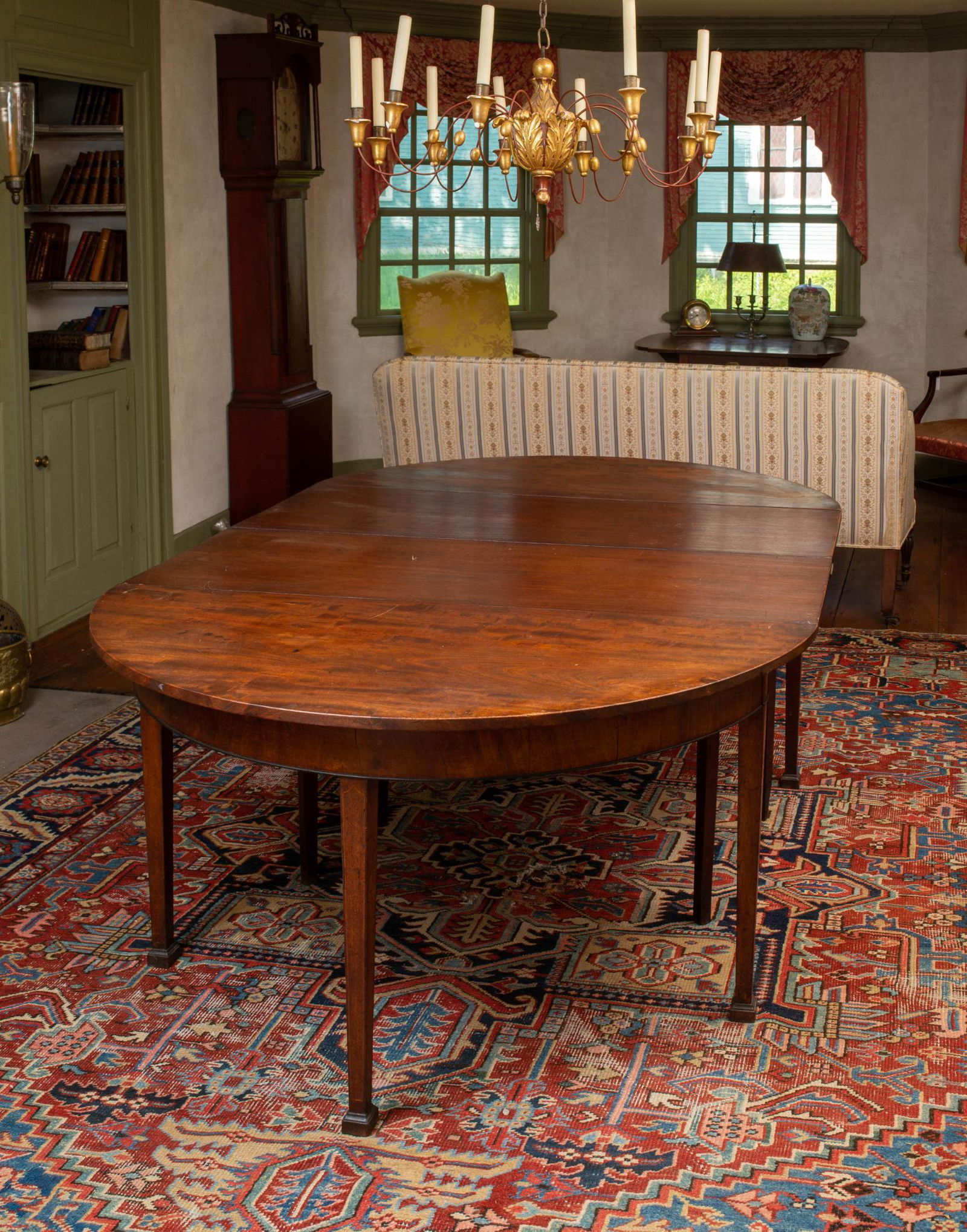 MAHOGANY HEPPLEWHITE TWO-PIECE DINING TABLE. (1 of 2)