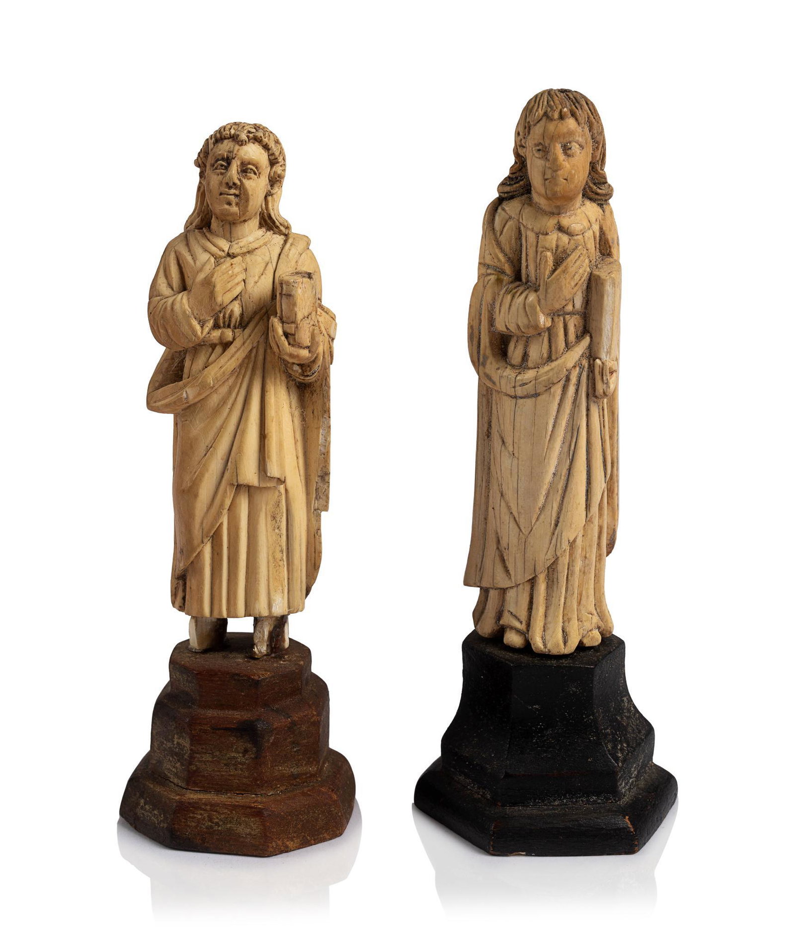 PAIR OF RENAISSANCE PERIOD CARVINGS OF FIGURES.: 17th century, possibly earlier, height 5.5 inches.