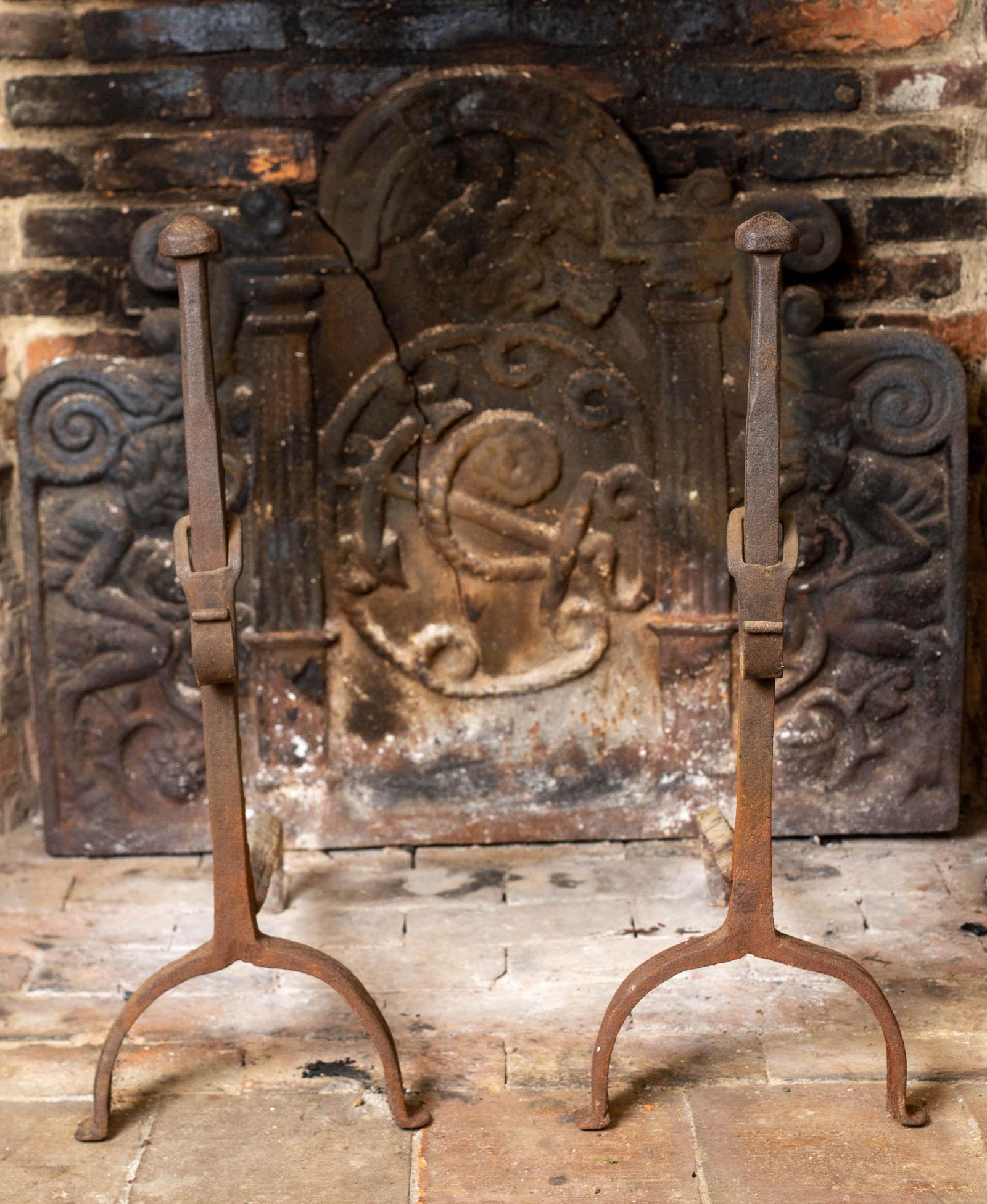 PAIR 18TH CENTURY CAST IRON ANDIRONS. (1 of 3)
