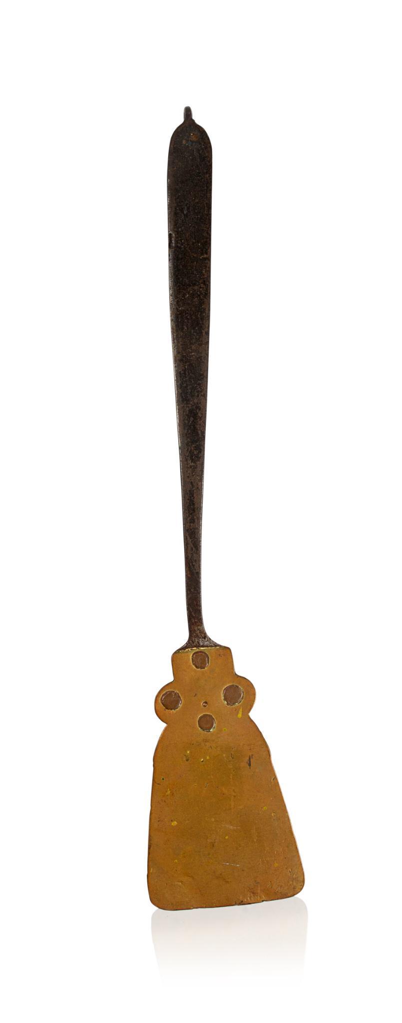 WROUGHT IRON AND BRASS SPATULA. (1 of 2)