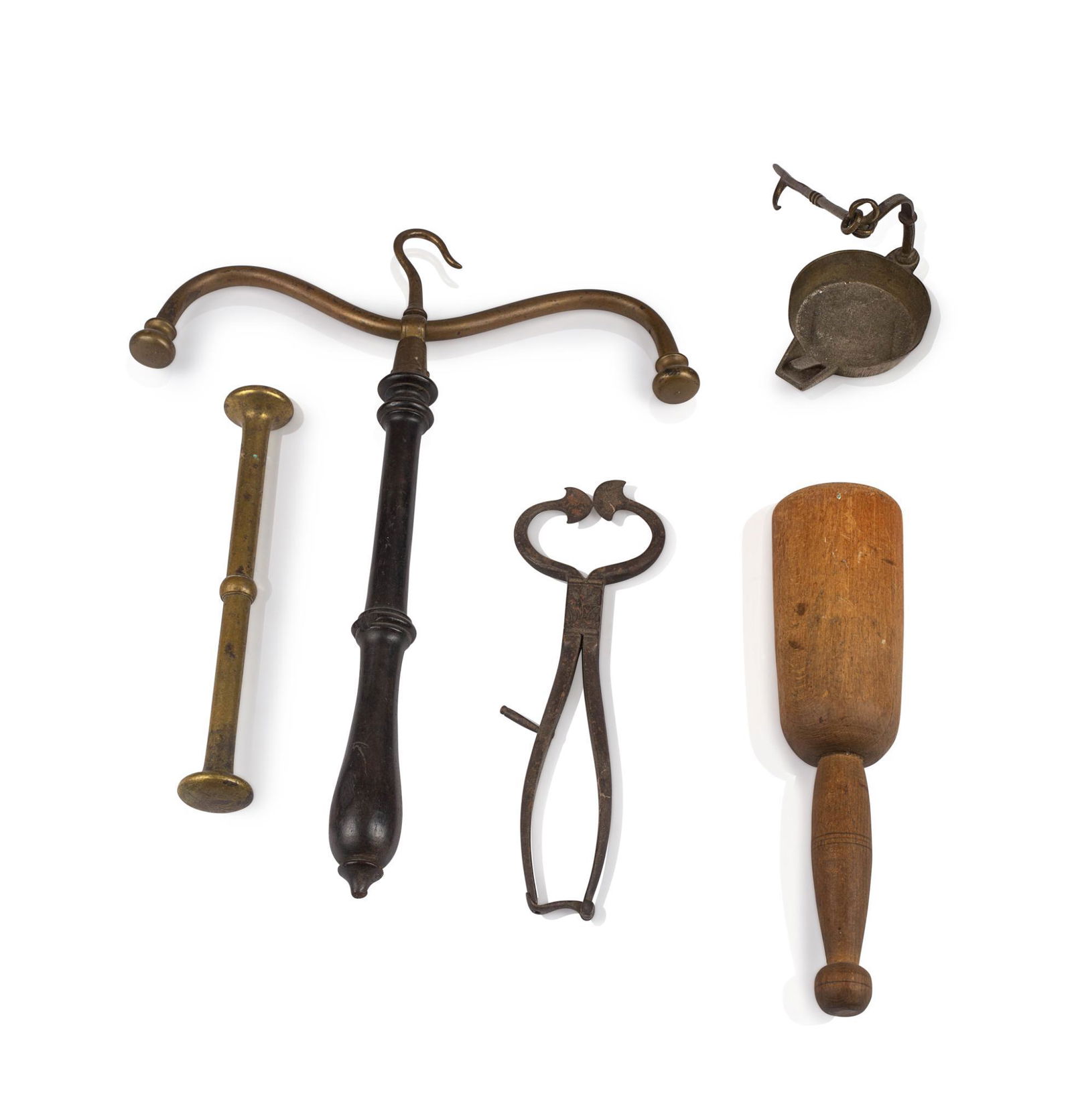 BRASS HANGING LAMP. (1 of 1)