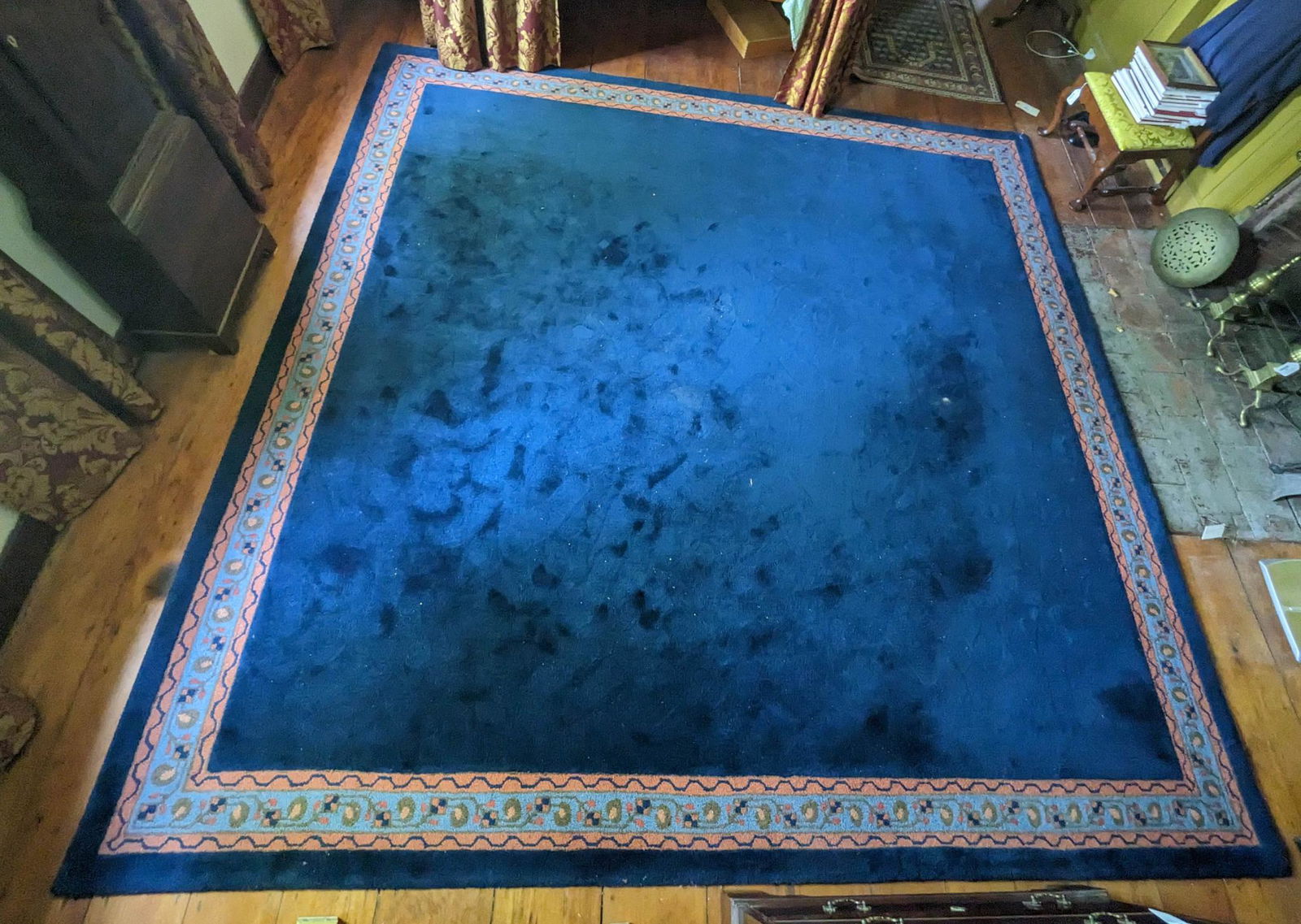 EDWARD FIELDS ROOM SIZE RUG WITH DARK BLUE FIELD. (1 of 2)