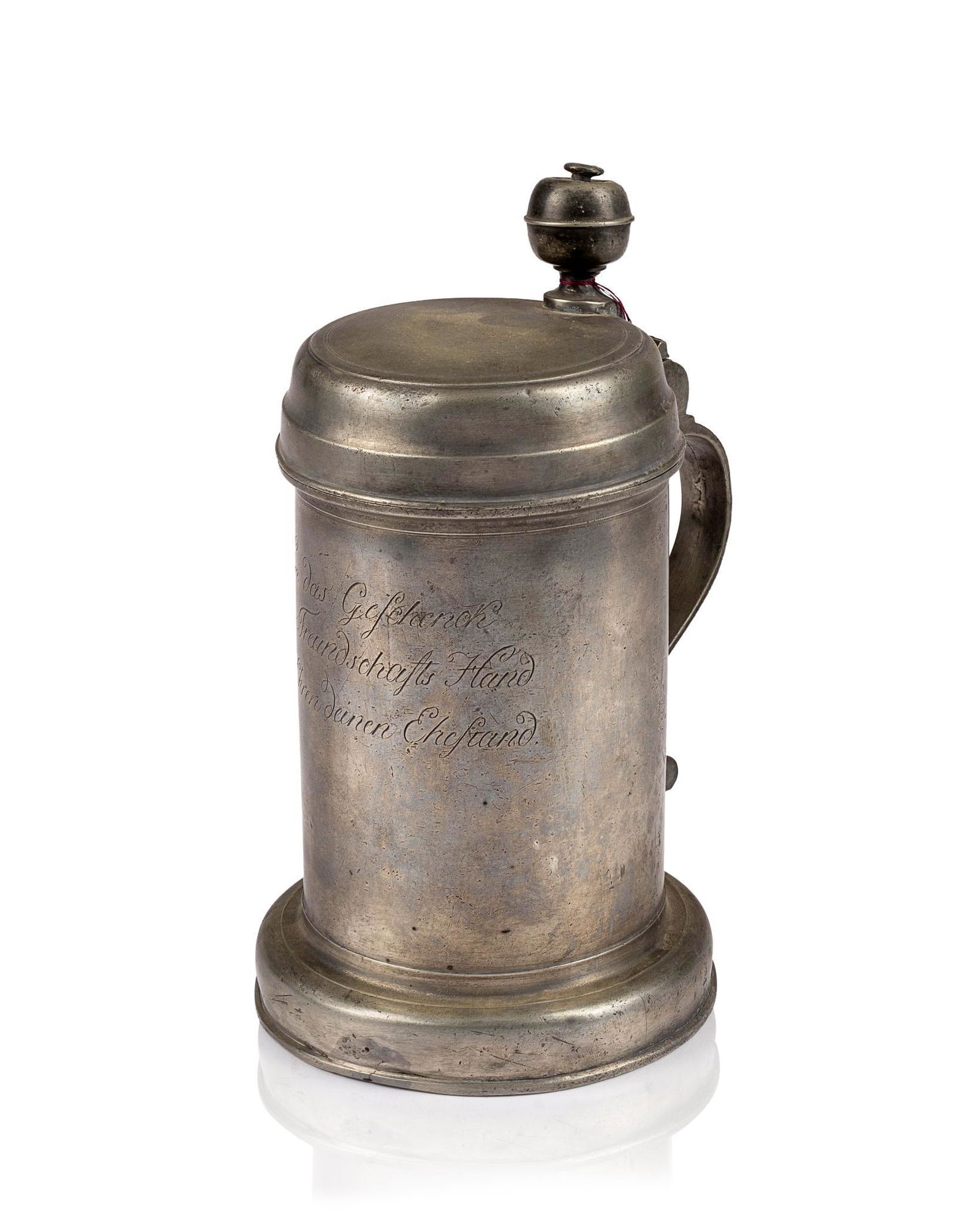 PEWTER TANKARD WITH ENGRAVED INSCRIPTION. (1 of 6)