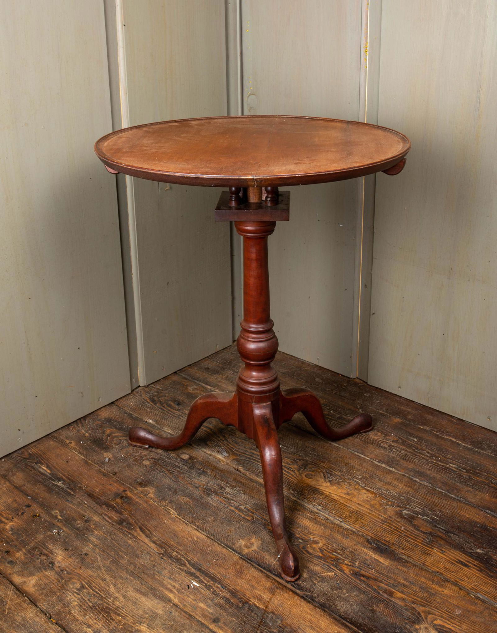 CHERRY DISH EDGE TILT TOP BIRDCAGE CANDLESTAND. (1 of 3)