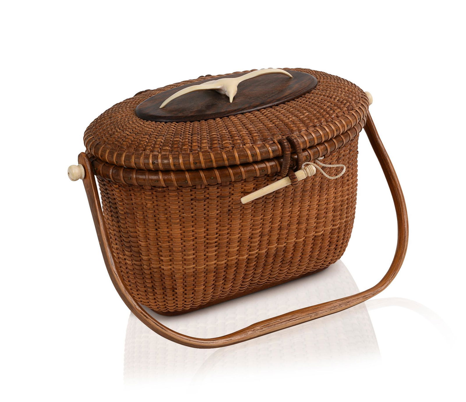 Jose Formoso Reyes Nantucket Friendship Basket.: With seagull and swing handle, height 6 inches, signed at base. Excellent condition.