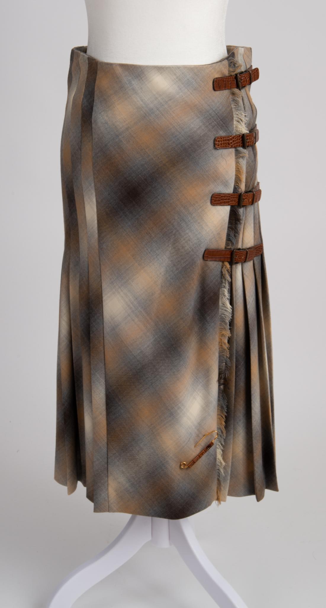 Alexander McQueen Wool Kilt. 40 (1 of 5)