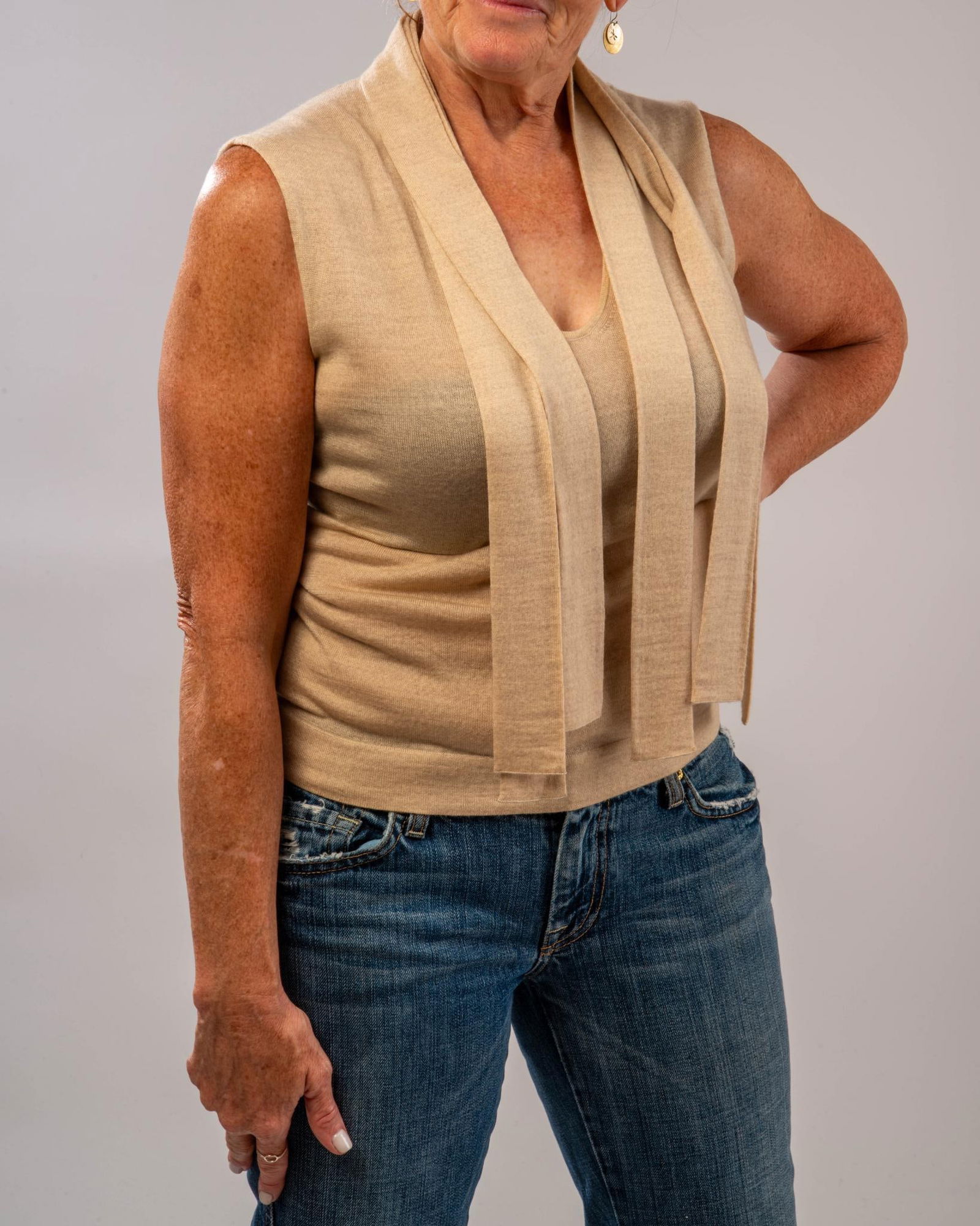 Escada Silk Blend Sleeveless Babydoll Dress, 36: Size 36 CONDITION:These are used articles, and may exhibit minor stains, wear, slight odors, and other minor defects. We have attempted to show any major damage in photographs and note it in the descr