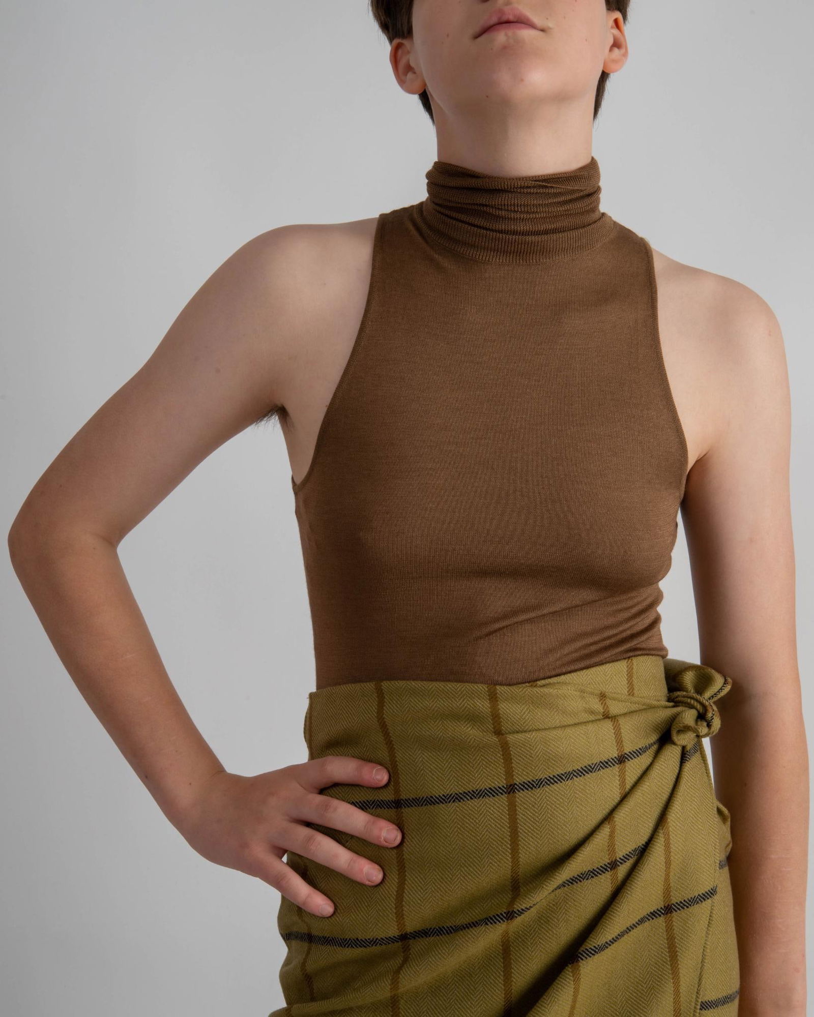 Ralph Lauren NWT Turtle Neck Sleeveless Blouse, Small (1 of 6)