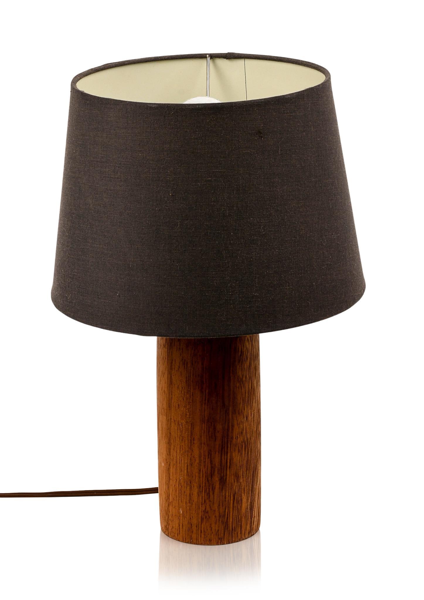 Small Mid Century Teak Table Lamp. (1 of 1)