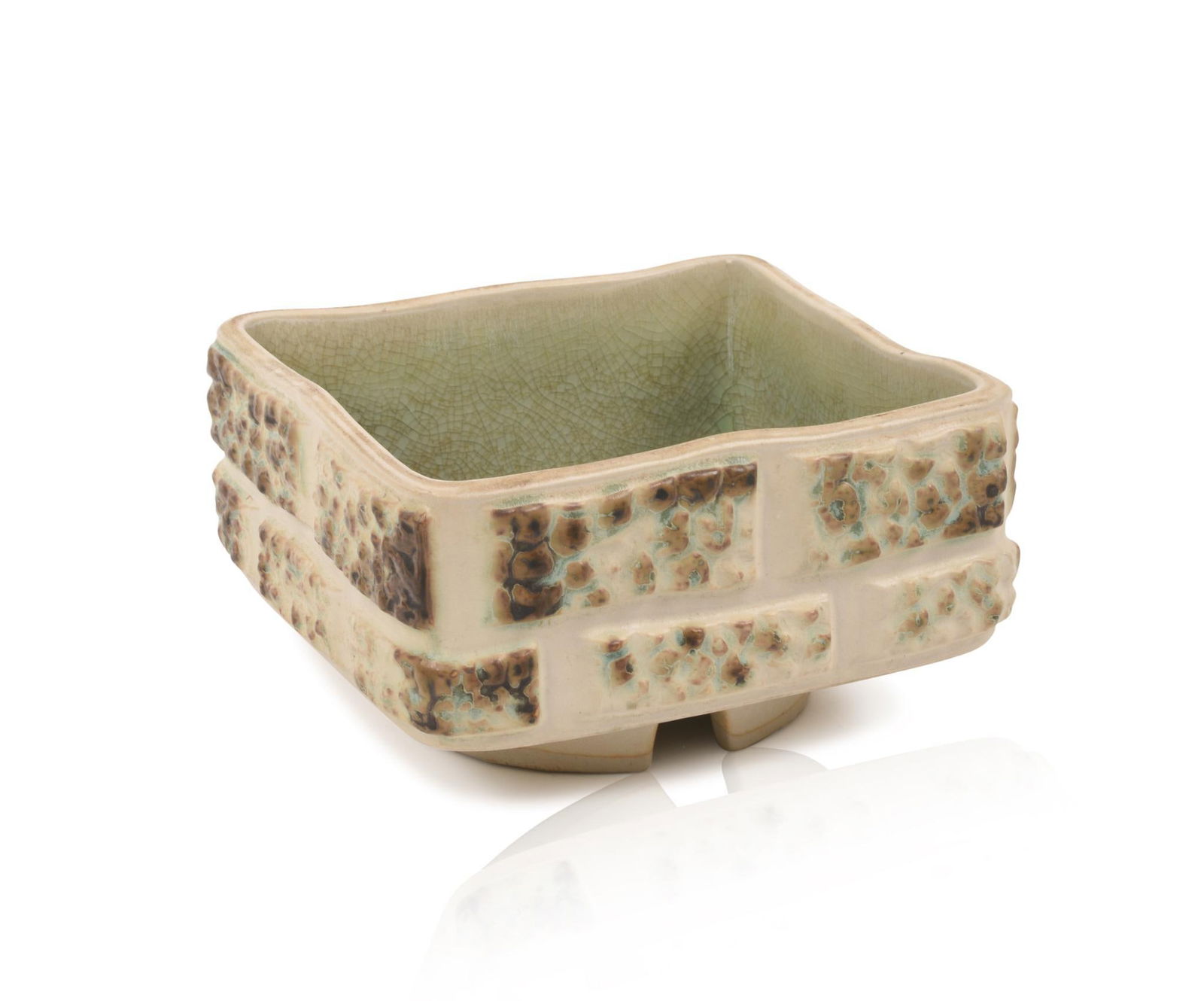 Japanese Modernist Toyo Pottery Bowl: 1960s, impressed 709 on foot, paper label, height 3.5 inches, width 6.5 inches.