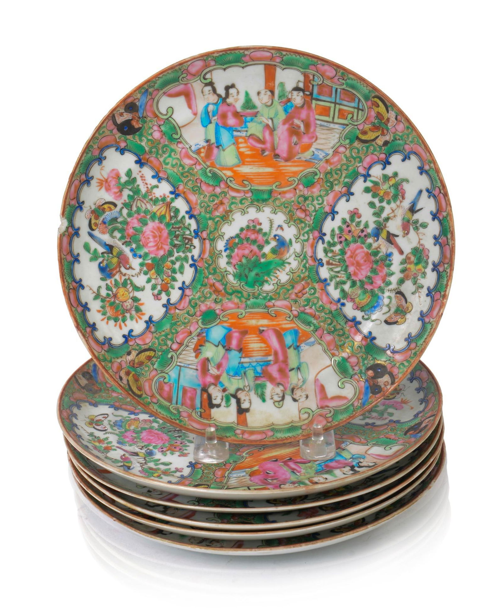 Six Chinese Rose Medallion Plates. (1 of 4)