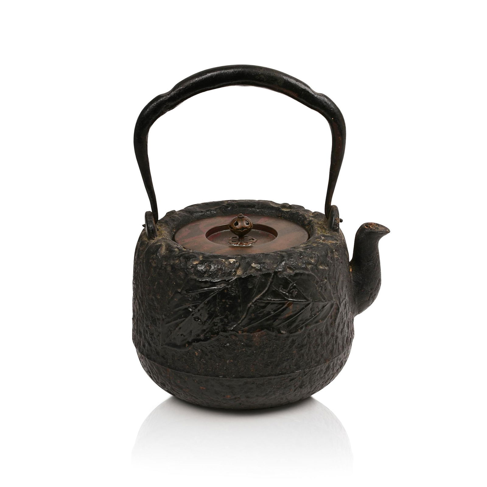 Japanese Cast Iron Tea Pot. (1 of 5)