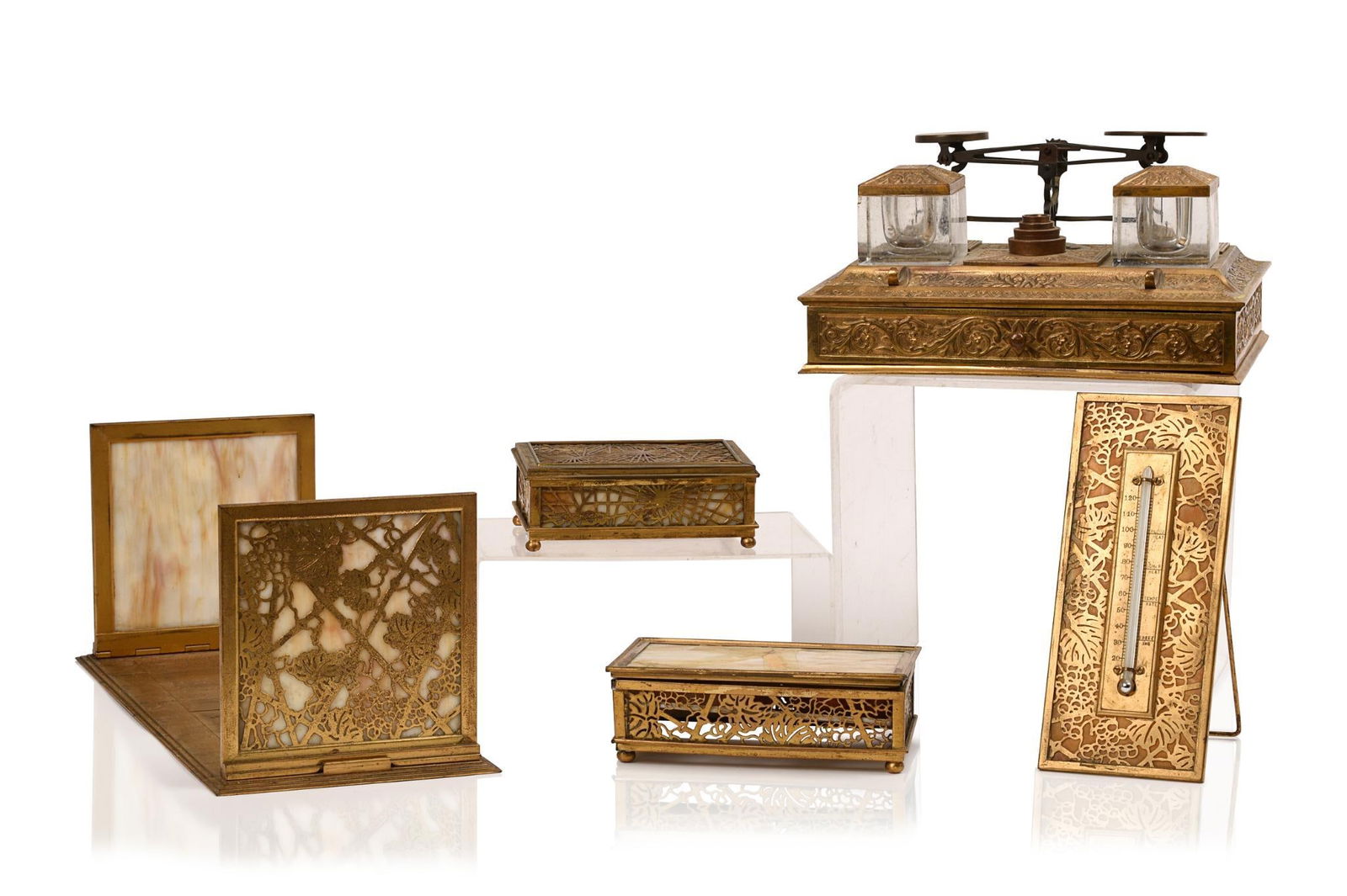 Tiffany Studios Art Nouveau Desk Set. (1 of 8)
