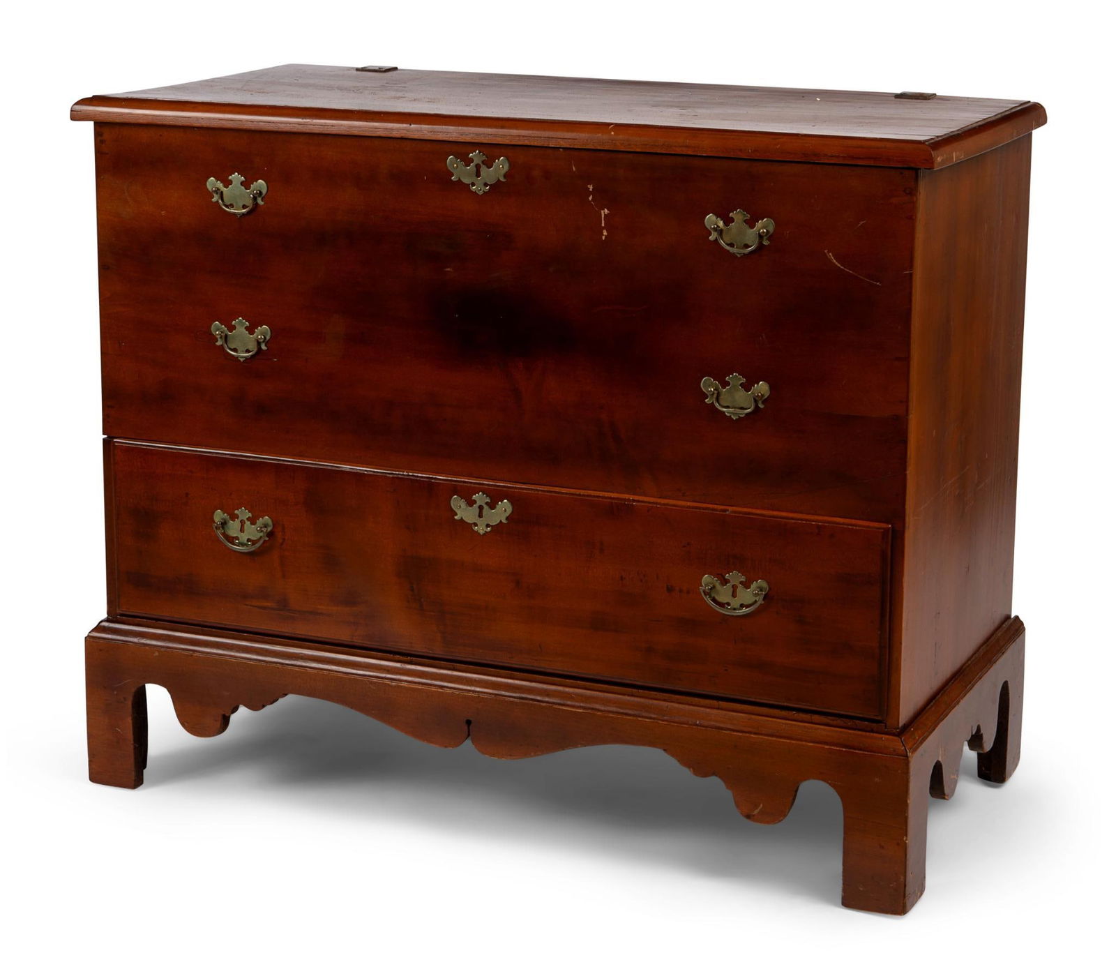 18th C Chippendale Maple One Drawer Blanket Chest. (1 of 3)