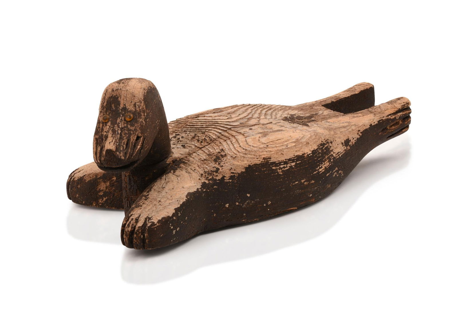 Folk Art Turtle Decoy. (1 of 3)