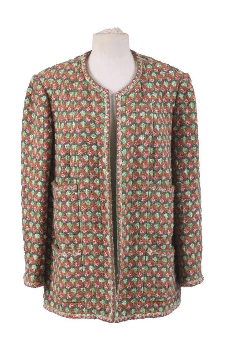 CHANEL BOUCLE MULTICOLOR JACKET (1 of 6)