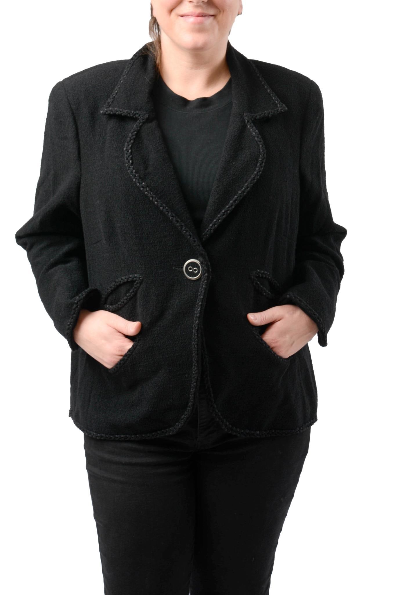 CHANEL NEW / OLD WITH TAGS BLACK WOOL JACKET. (1 of 9)