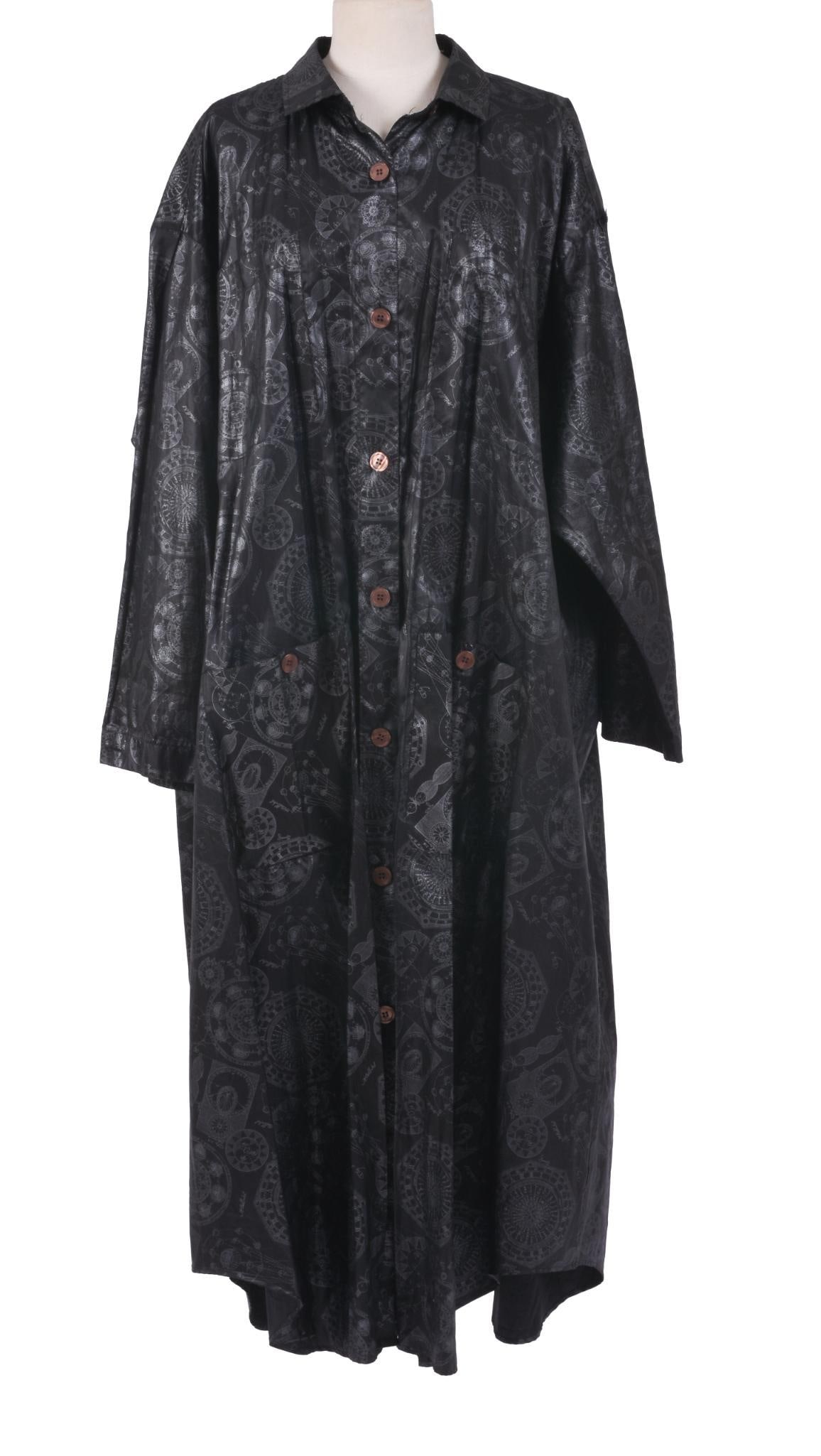 PERRY ELLIS BLACK BUTTON UP CAPE SIZE LARGE: Decorated with Astrological Designs, length 53 inches