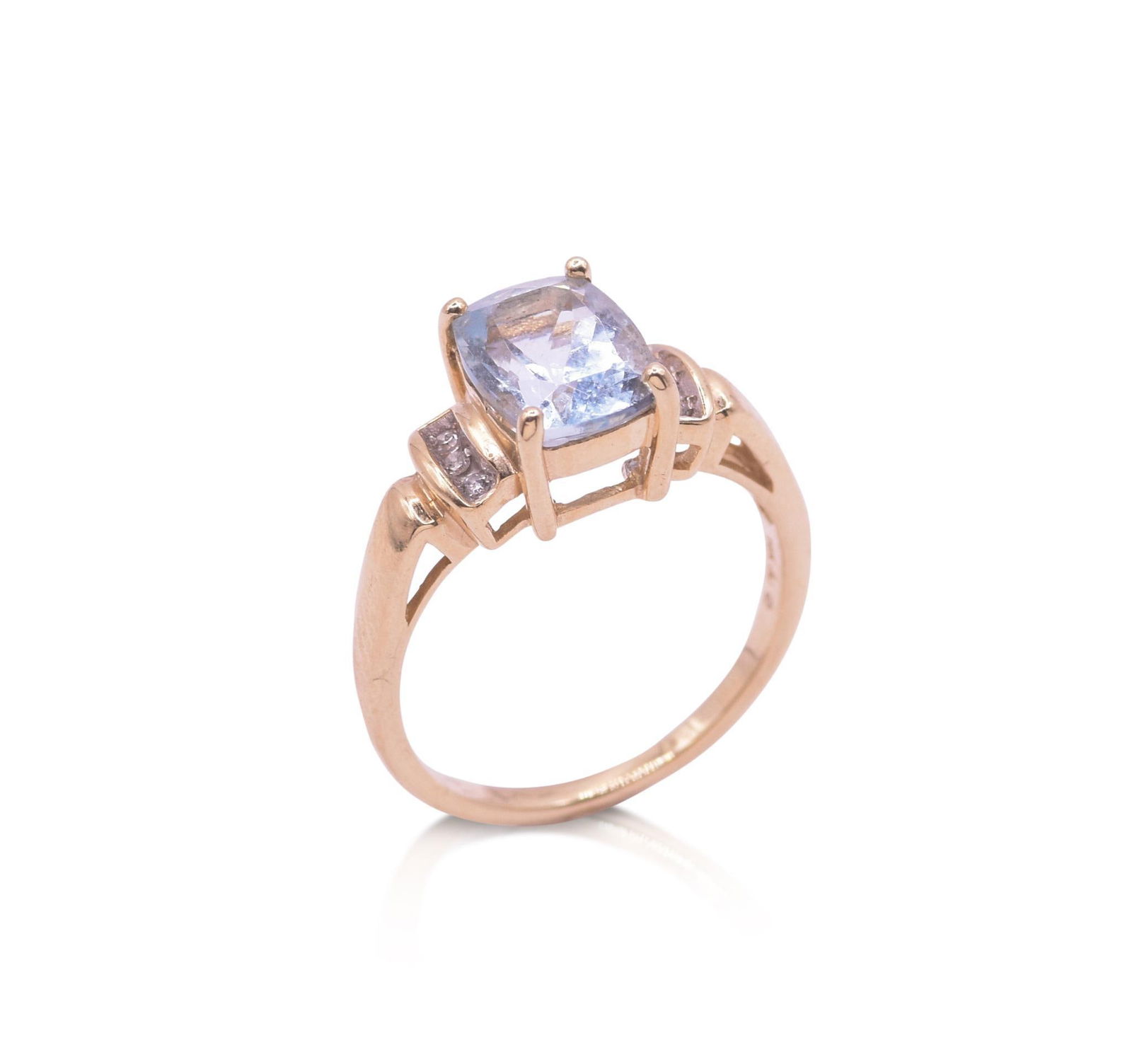 14K GOLD TOPAZ RING (1 of 4)