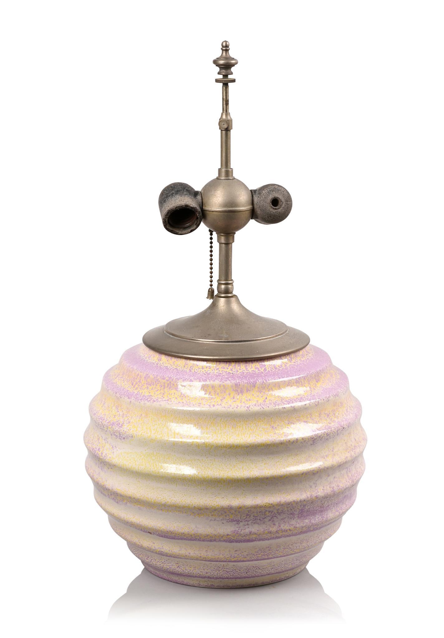 Art Deco Ceramic Table Lamp. (1 of 5)