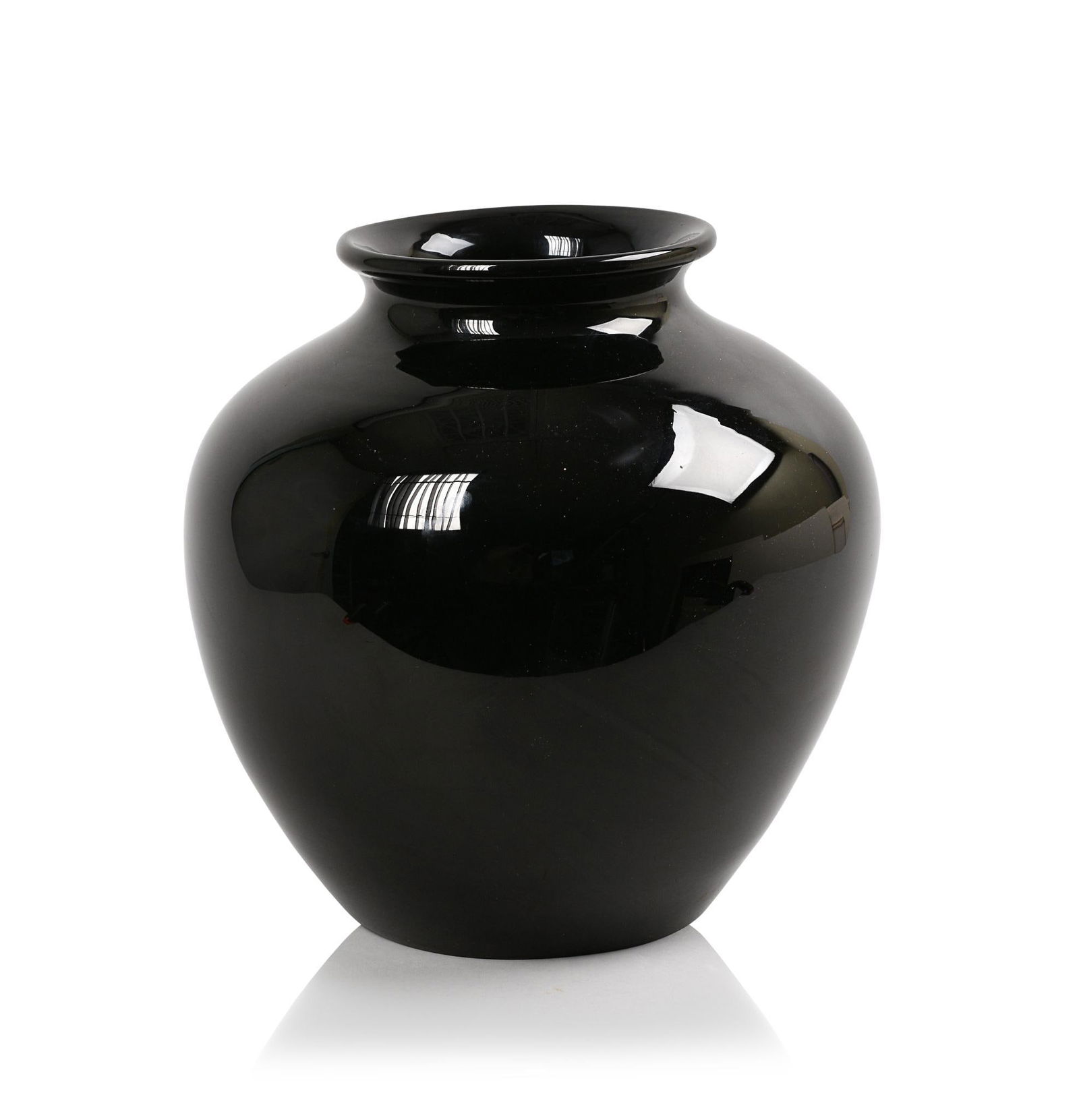 Steuben Mirror Black Glass Vase. (1 of 5)