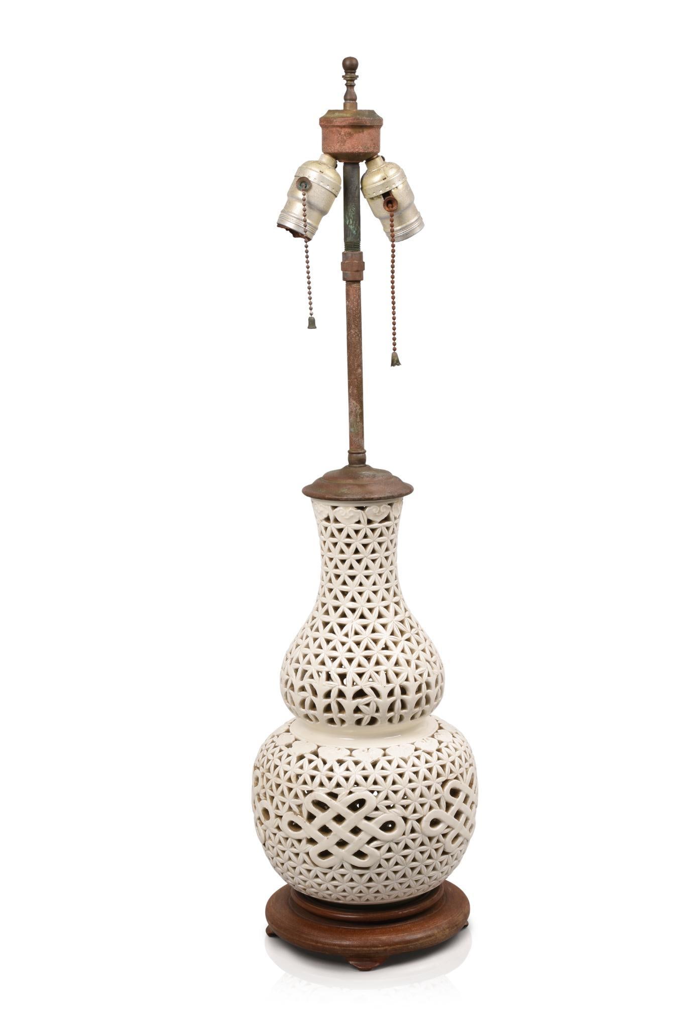 CHINESE DOUBLE GOURD BLANC DE CHINE VASE (1 of 4)