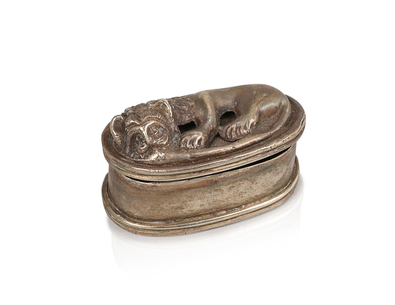 19TH CENTURY METAL PILL BOX WITH LION: Lion on hinged lid, height .75 inches
