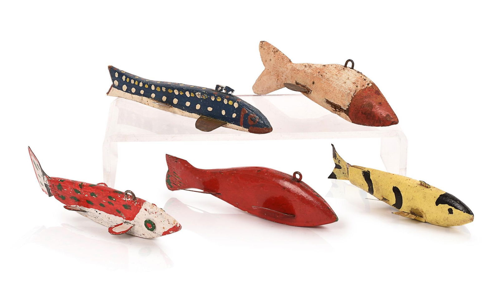 Five Vintage Fish Decoys. (1 of 3)