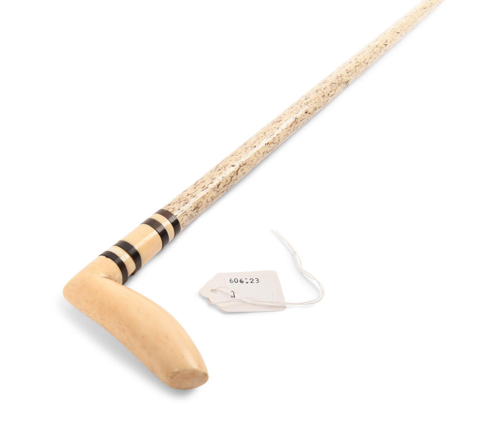 19TH CENTURY “L??-SHAPED WHALEBONE CANE (1 of 4)