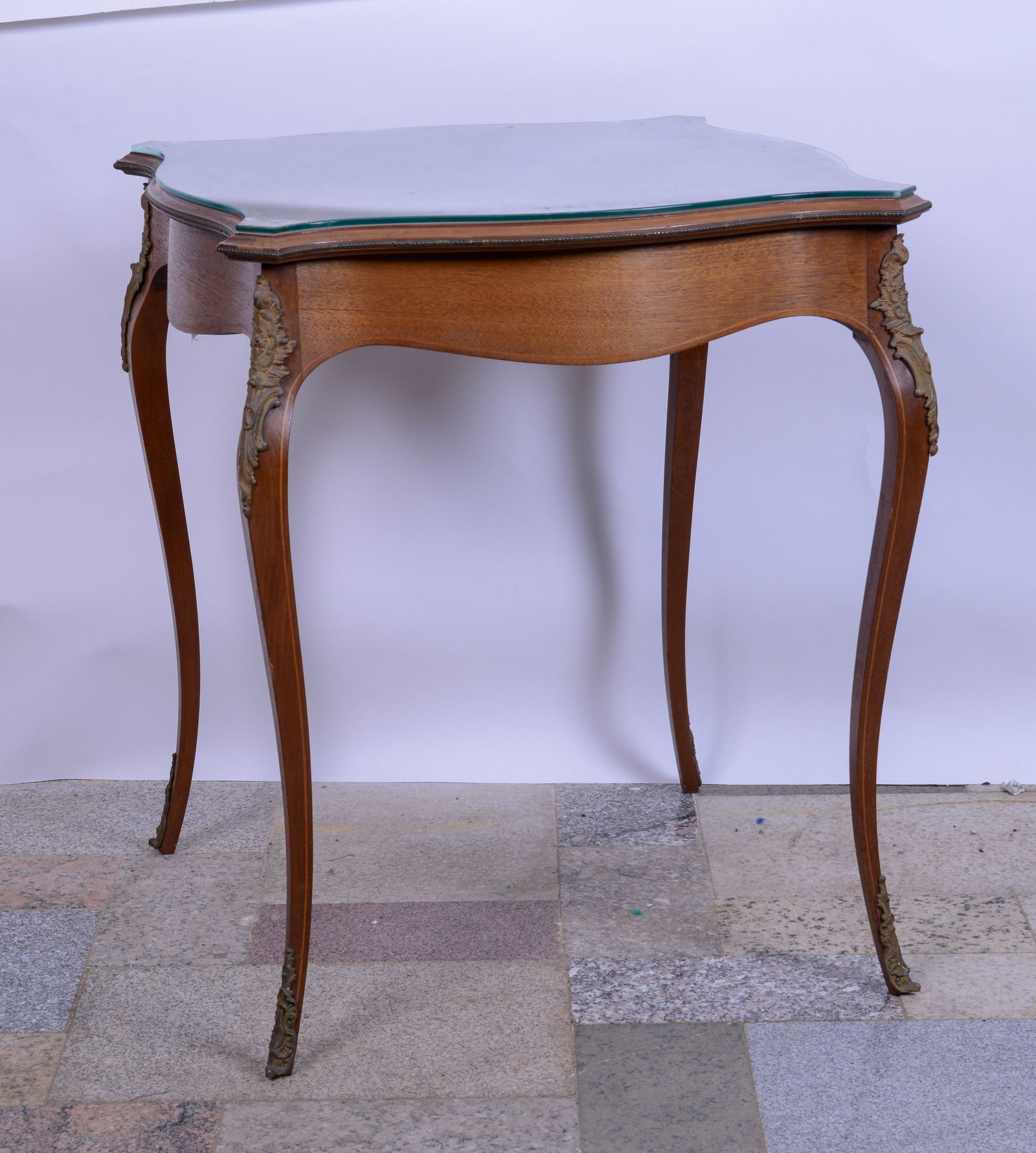 French Louis XIV Style Table With Inlaid Top. (1 of 3)
