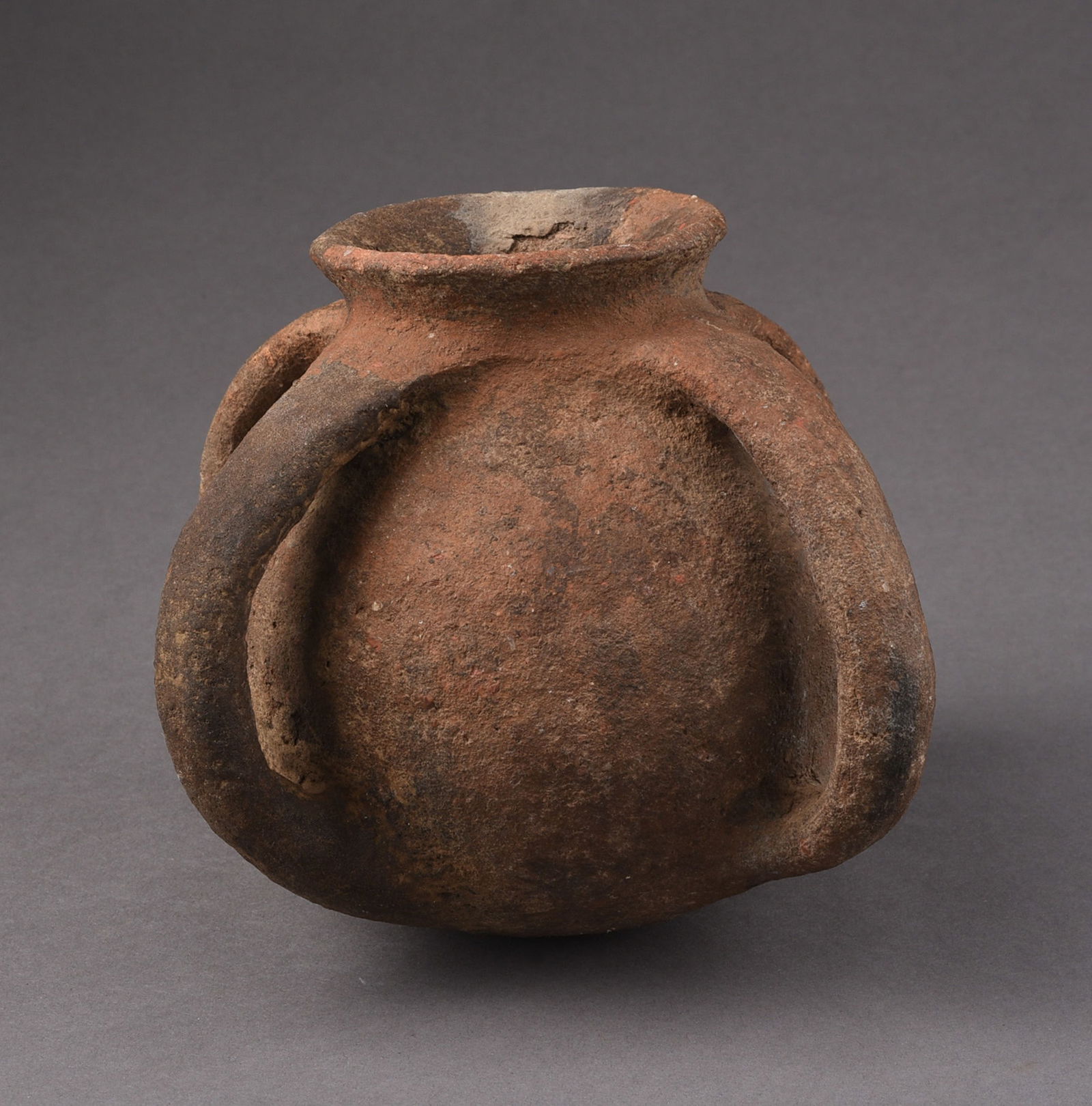 EARLY CLAY MEDICINE VESSEL (1 of 4)