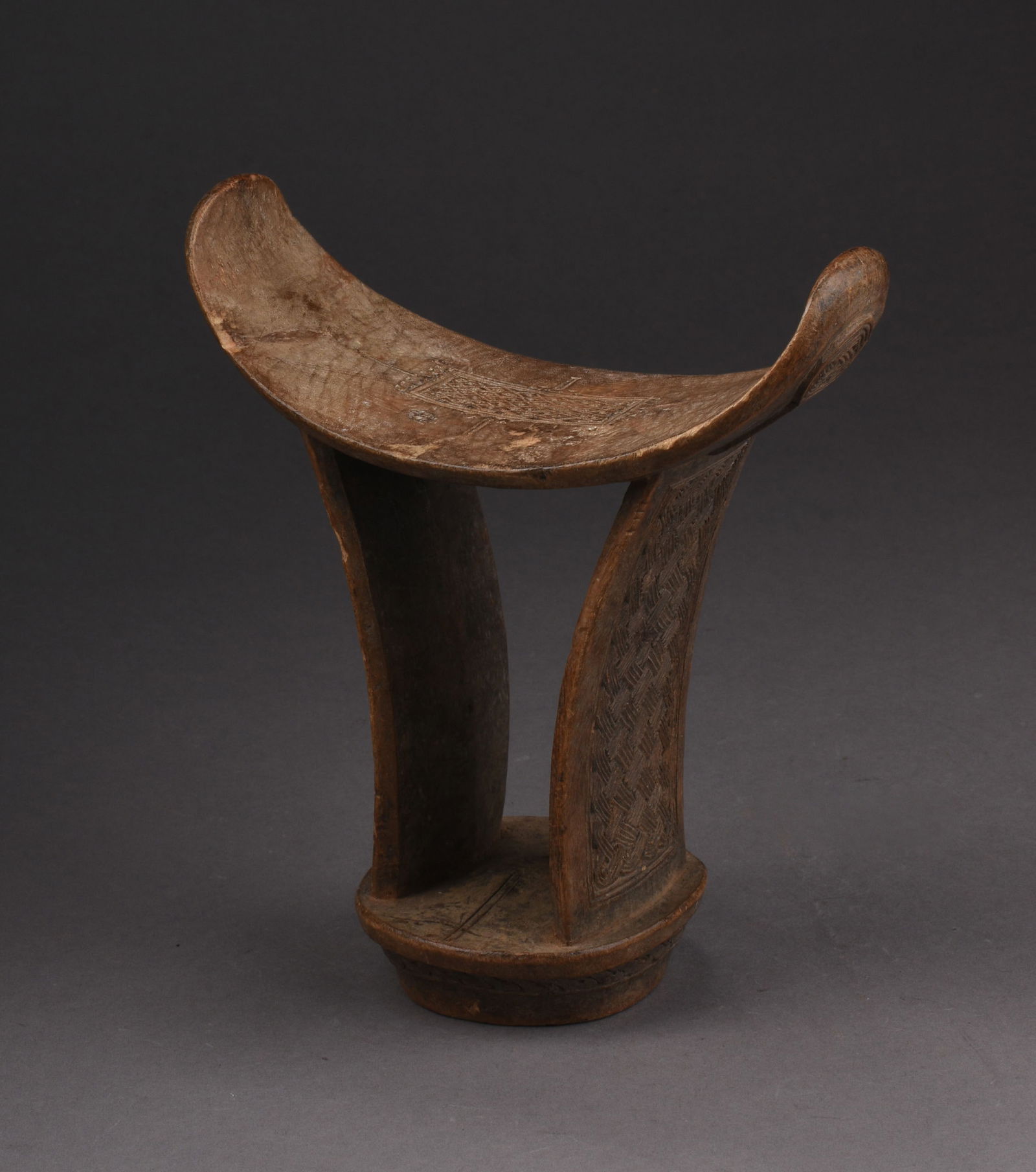 CONGOLESE CARVED HEADREST (1 of 5)