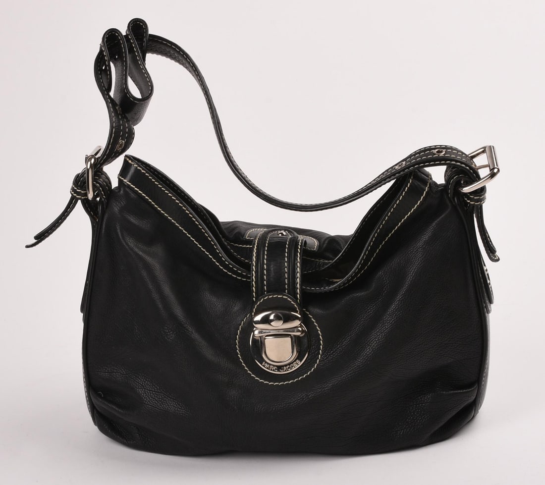 Marc Jacobs Black Leather Purse (1 of 5)