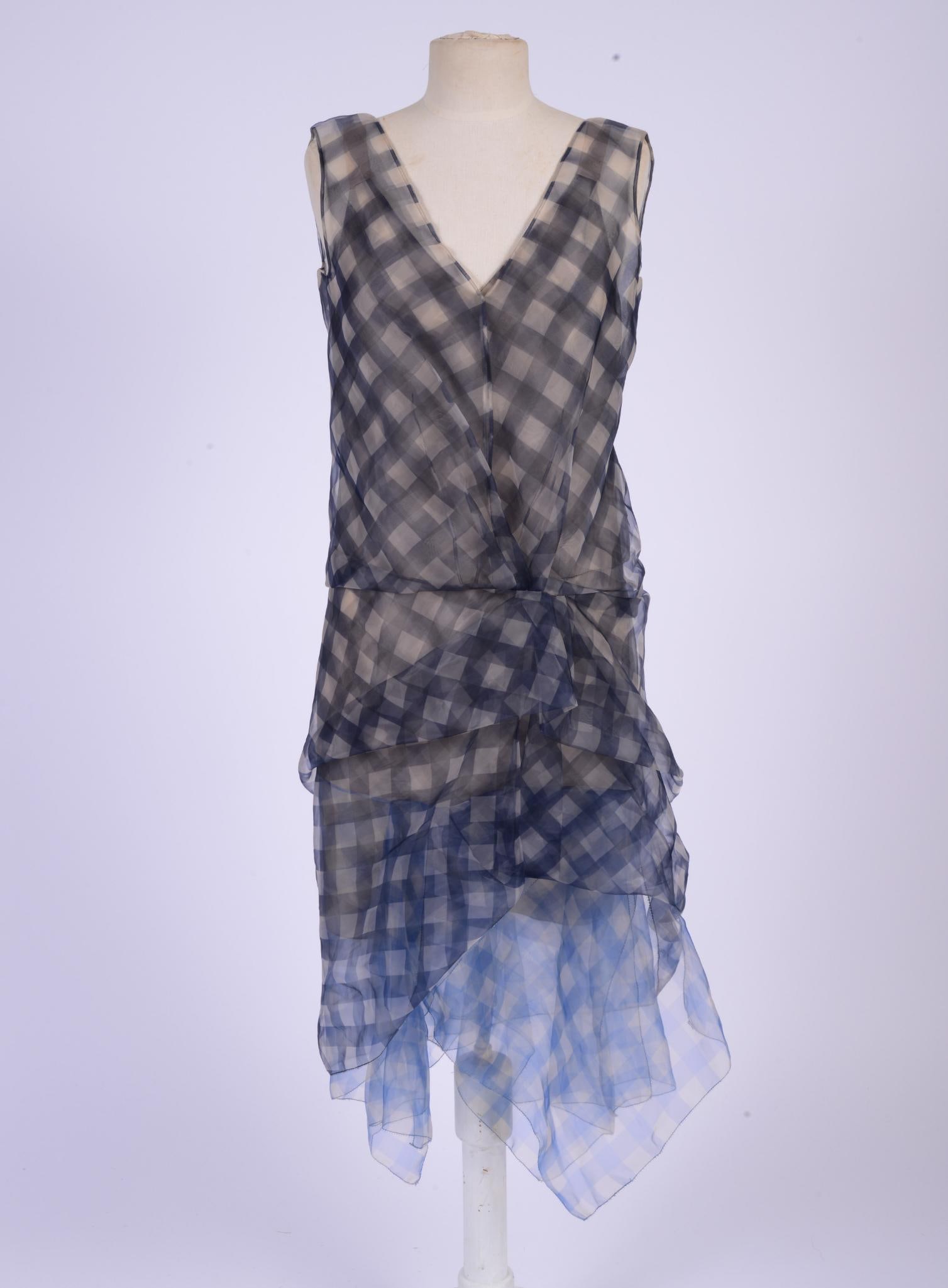 Marc Jacobs Plaid Tiered Dress Size 2 (1 of 4)