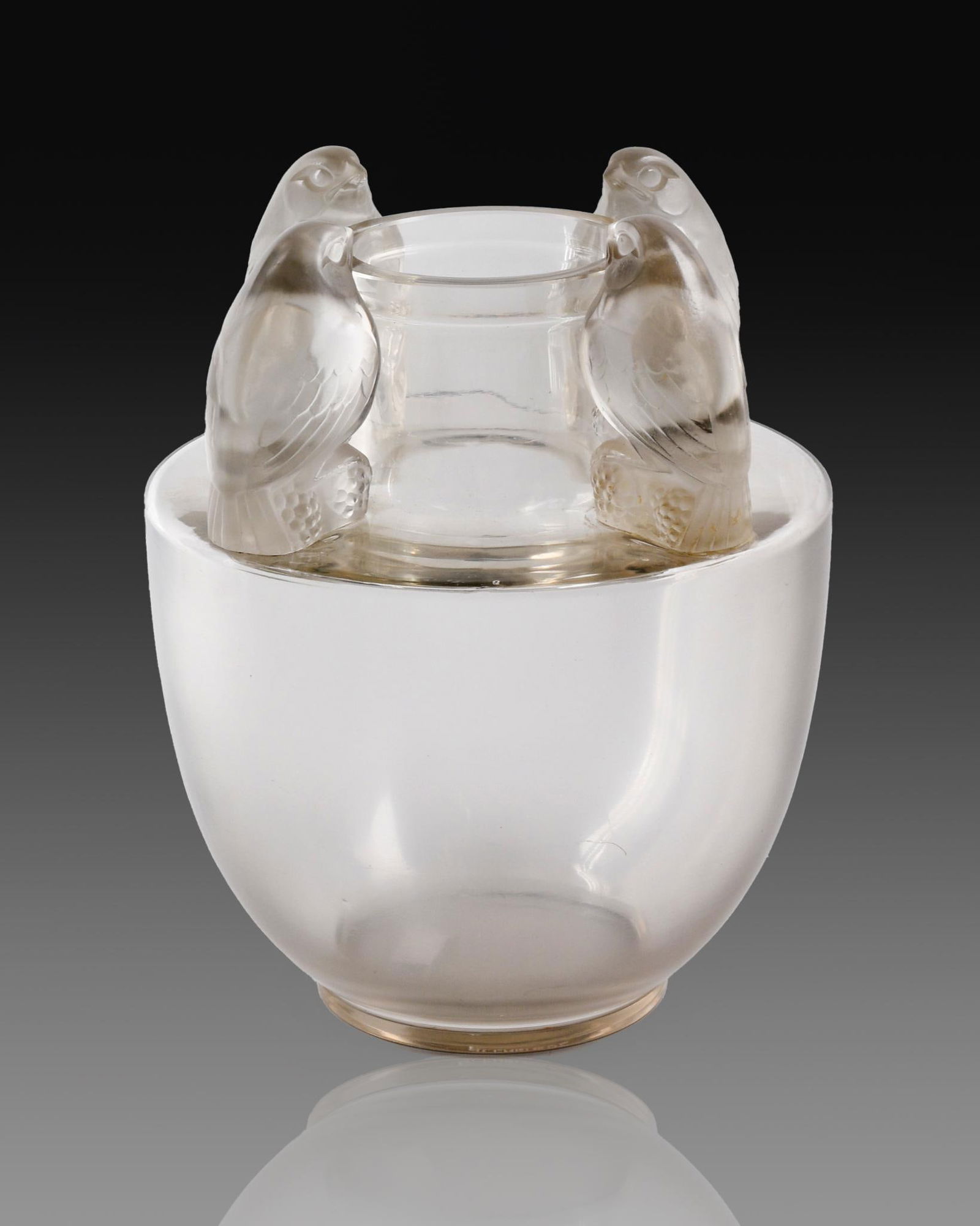 Large Lalique Bellecour Vase With Birds. (1 of 12)