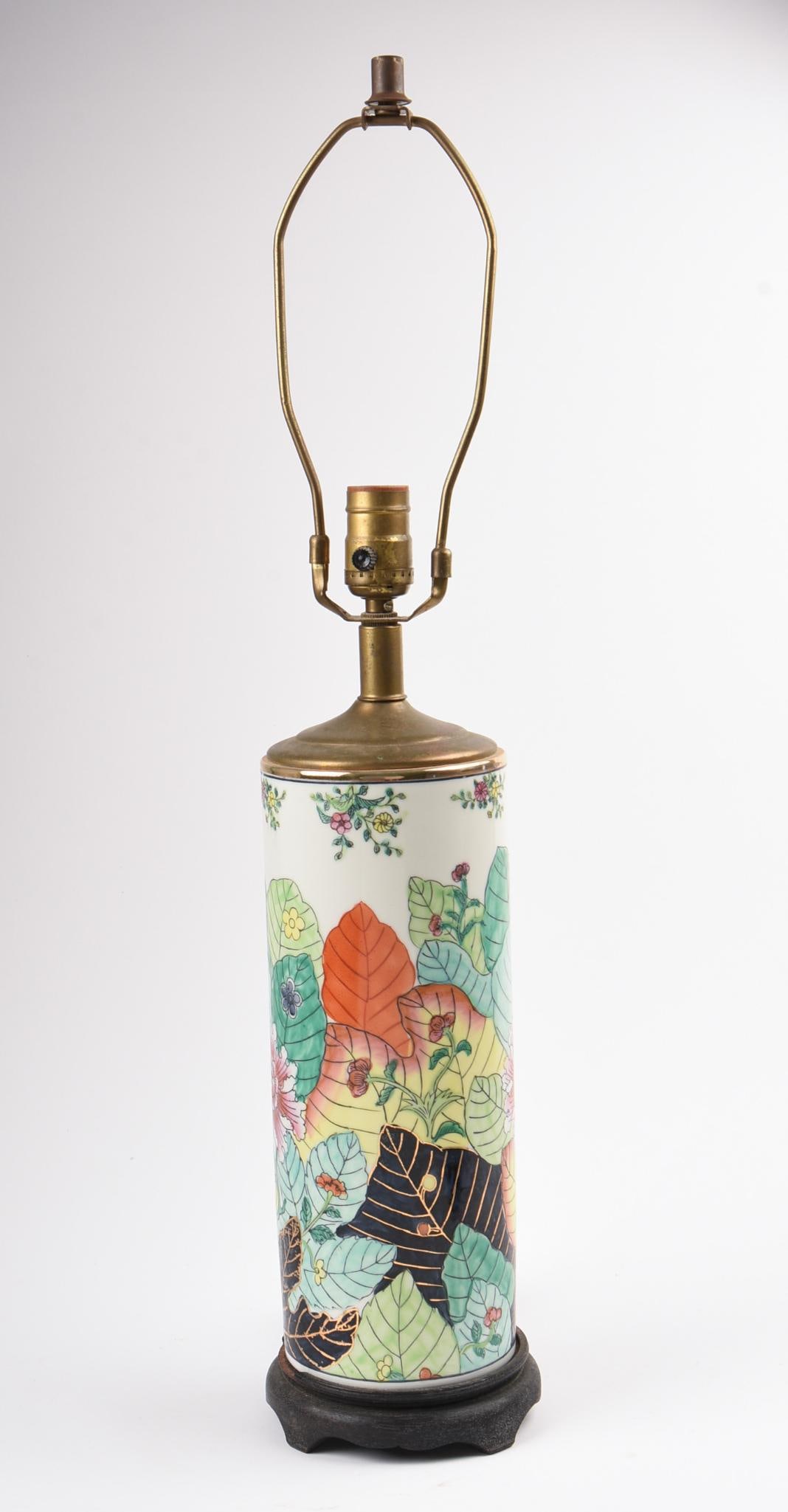 Chinese Porcelain Cabbage Leaf Table Lamp (1 of 4)