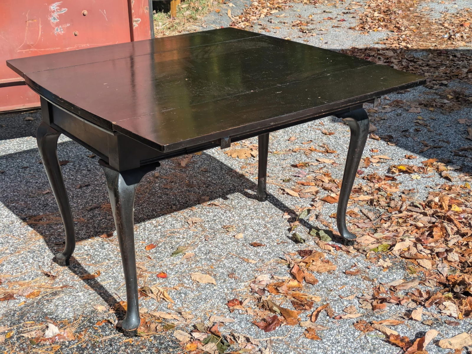 Queen Anne Style Desk (1 of 2)