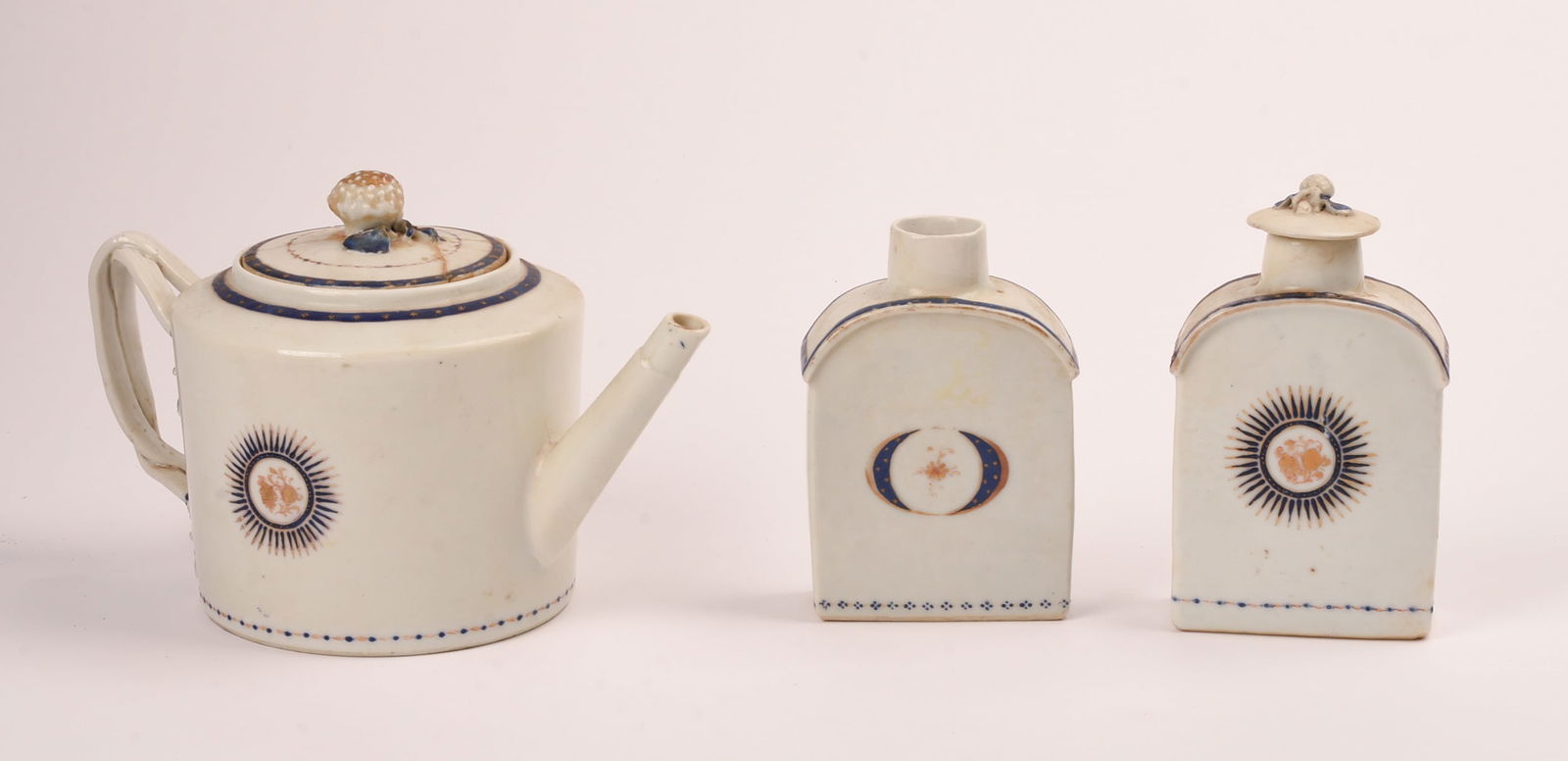 18th Century Chinese Export Teapot and Two Tea Caddies (1 of 6)
