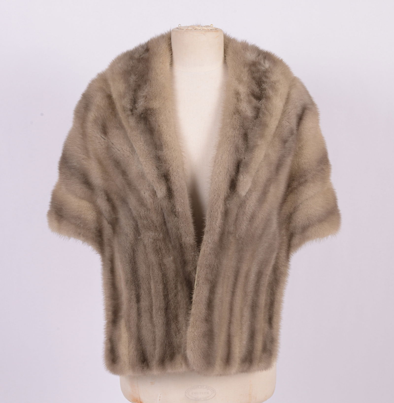 Vintage Mink Stole. (1 of 5)