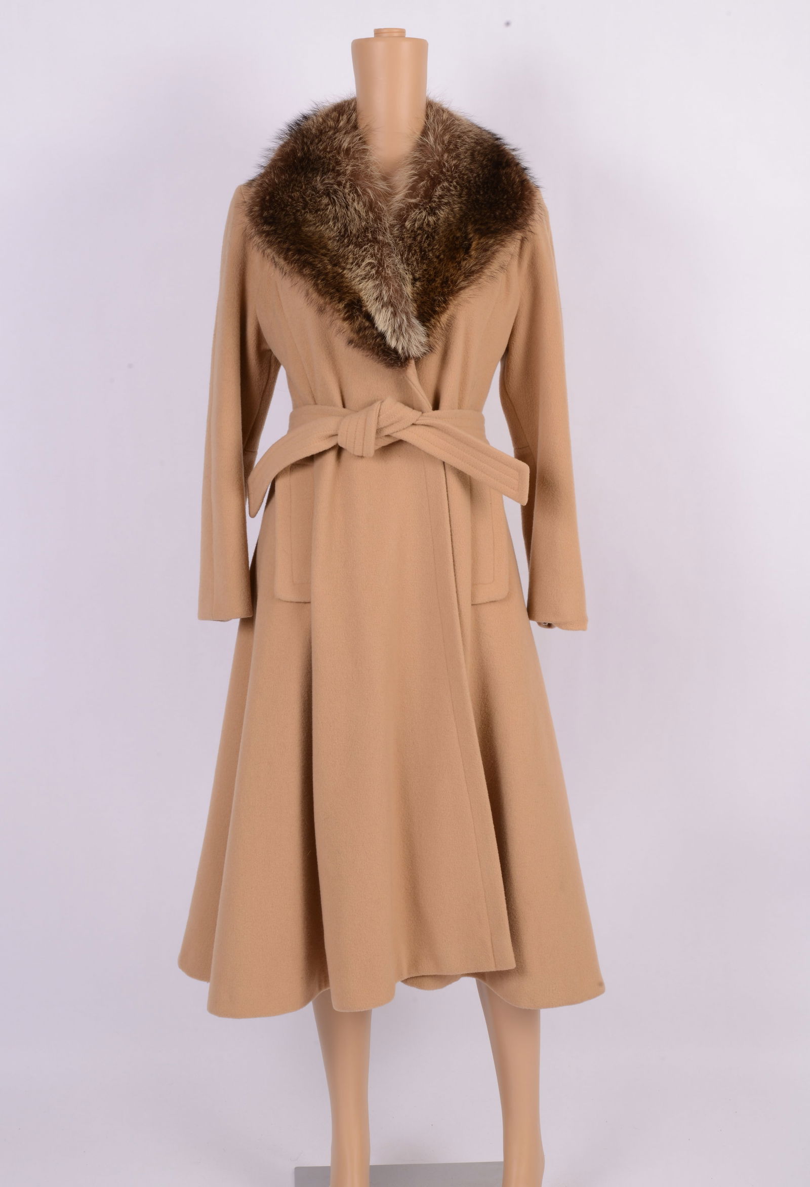 Carol Cohen For Braetan Wool Jacket With Fur Collar, Size S (1 of 4)