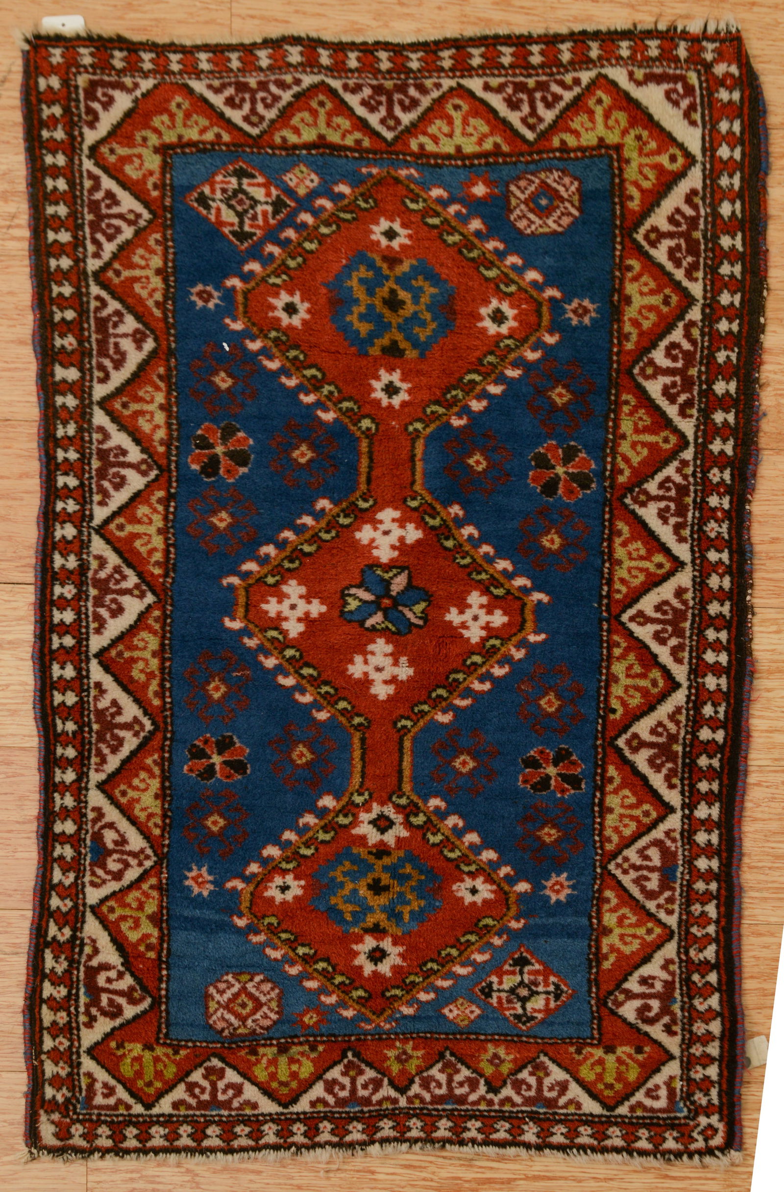 SMALL YALAMEH ORIENTAL MAT (1 of 3)