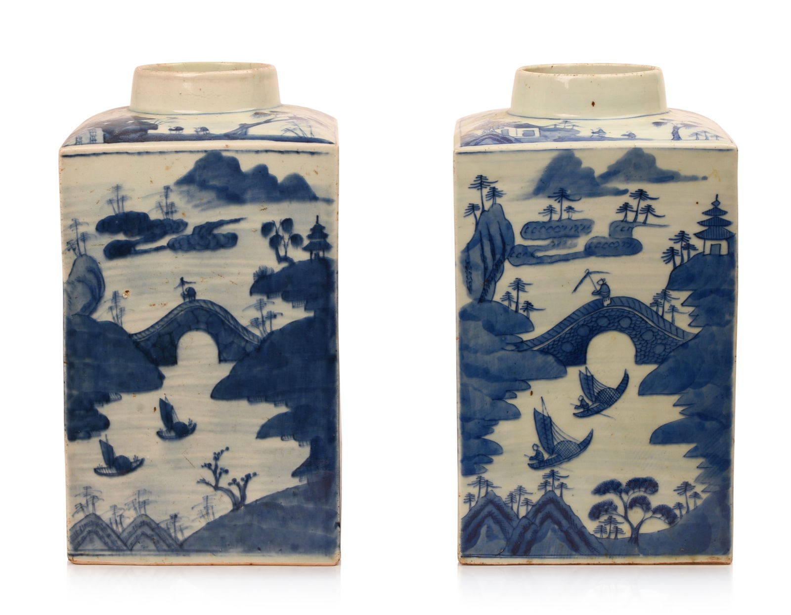 PAIR OF CHINESE BLUE AND WHITE SQUARE VASES. (1 of 7)