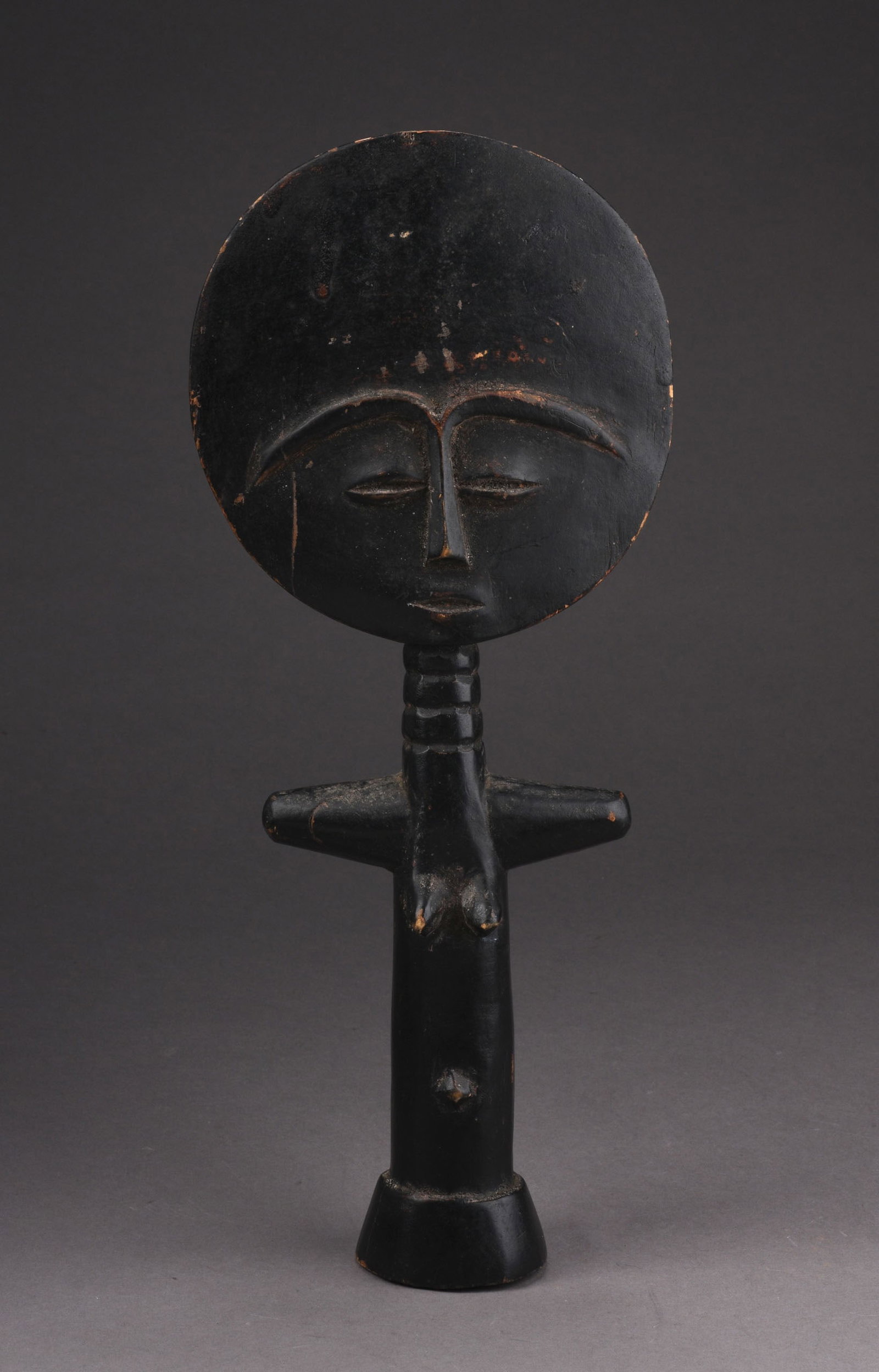 GHANA, ASHANTI AKUA BA FERTILITY DOLL, 20TH CENTURY: Height 11.5 inches. Light wear.