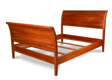 Thomas Moser Cherry Queen Size Sleigh Bed